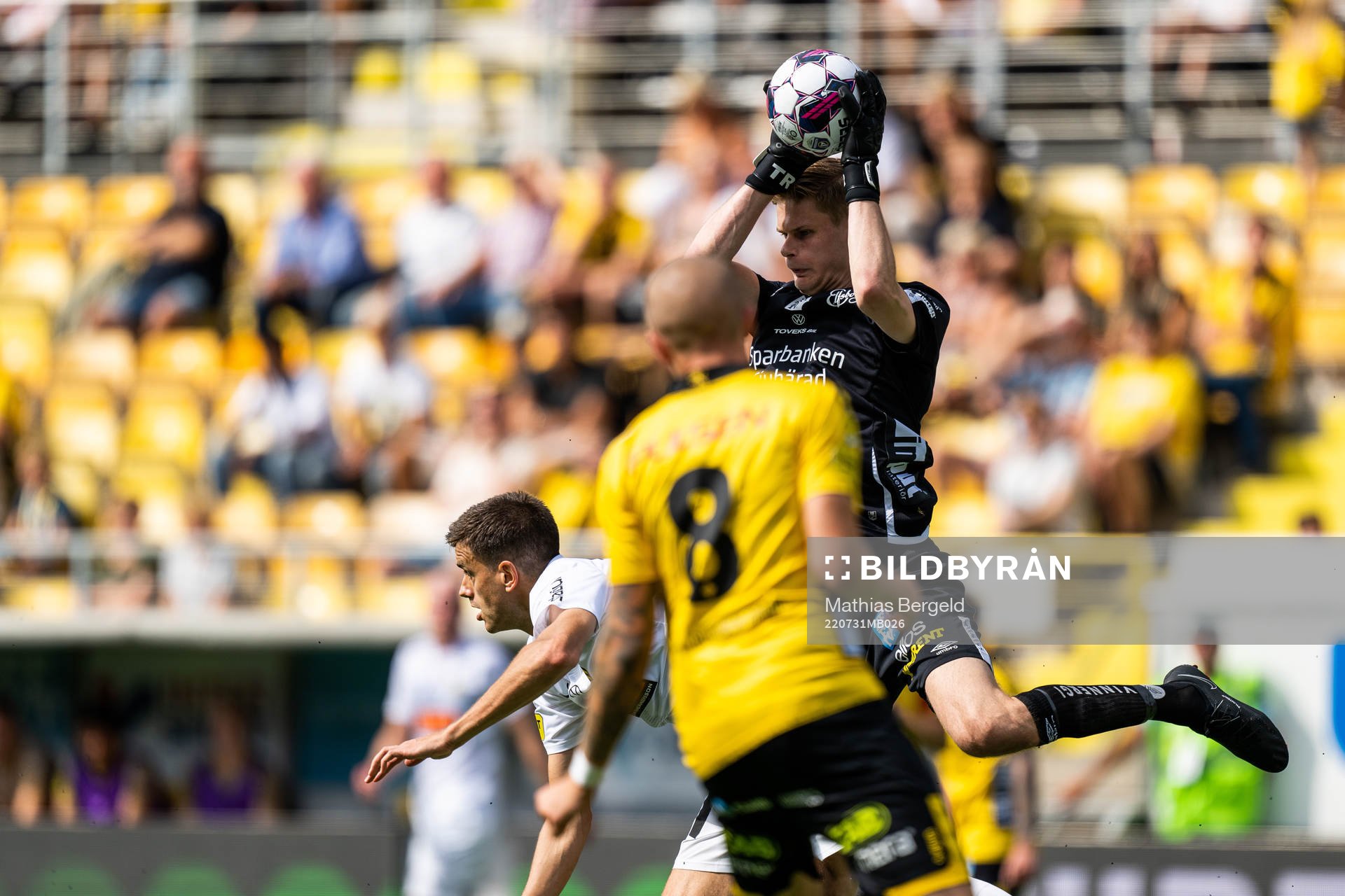 Häckens Alexander Jeremejeff och Elfsborgs målvakt Tim