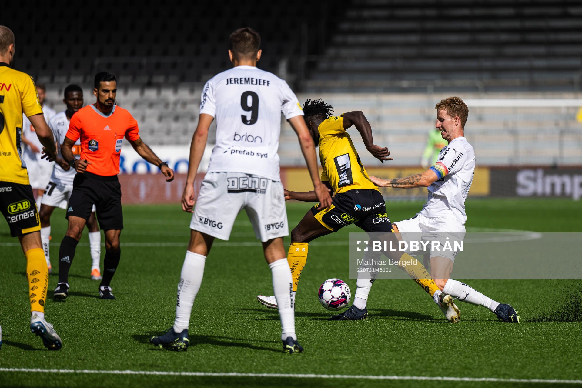 Elfsborgs Emmanuel Boateng och Häckens Samuel Gustafson