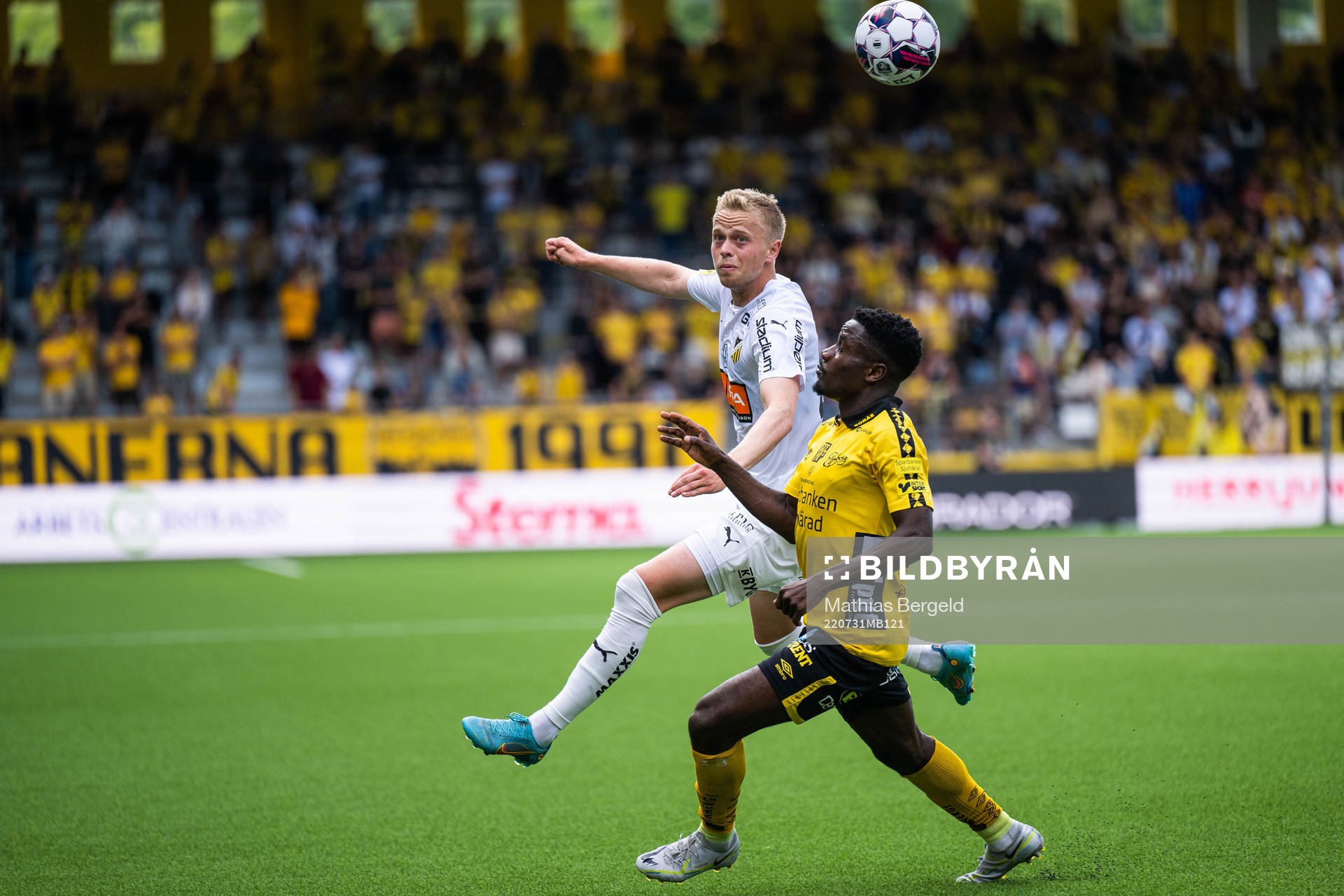 Häckens Tomas Olai Totland och Elfsborgs Emmanuel Boateng