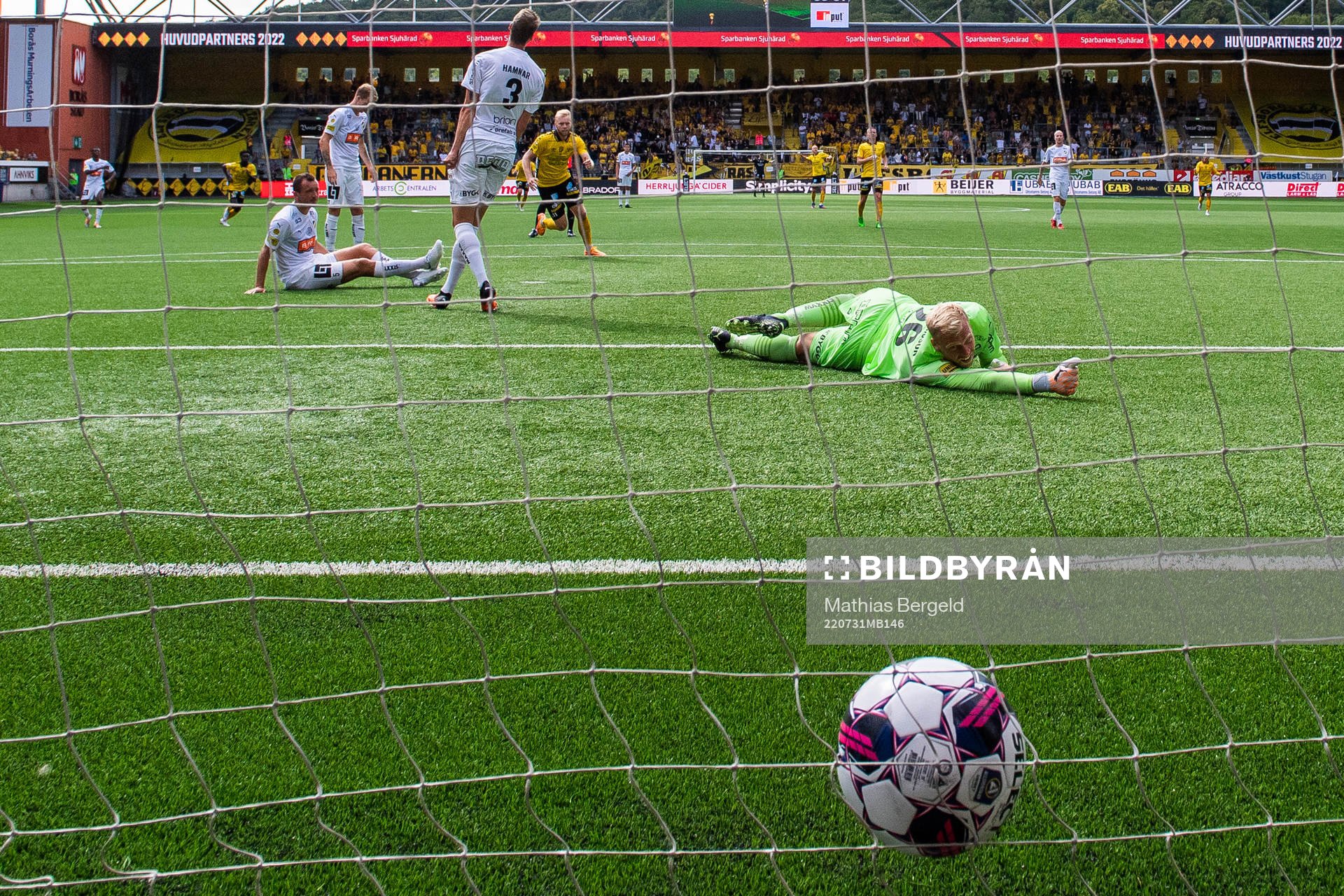 Elfsborgs Sveinn Guðjohnsen gör 3-3 bakom Häckens