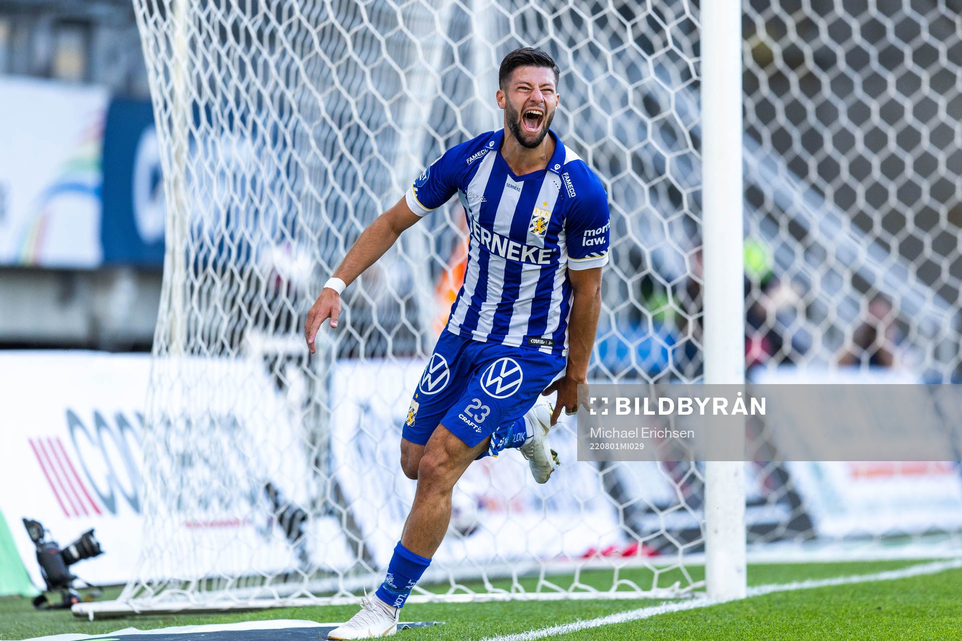 IFK Göteborgs Kevin Yakob jublar