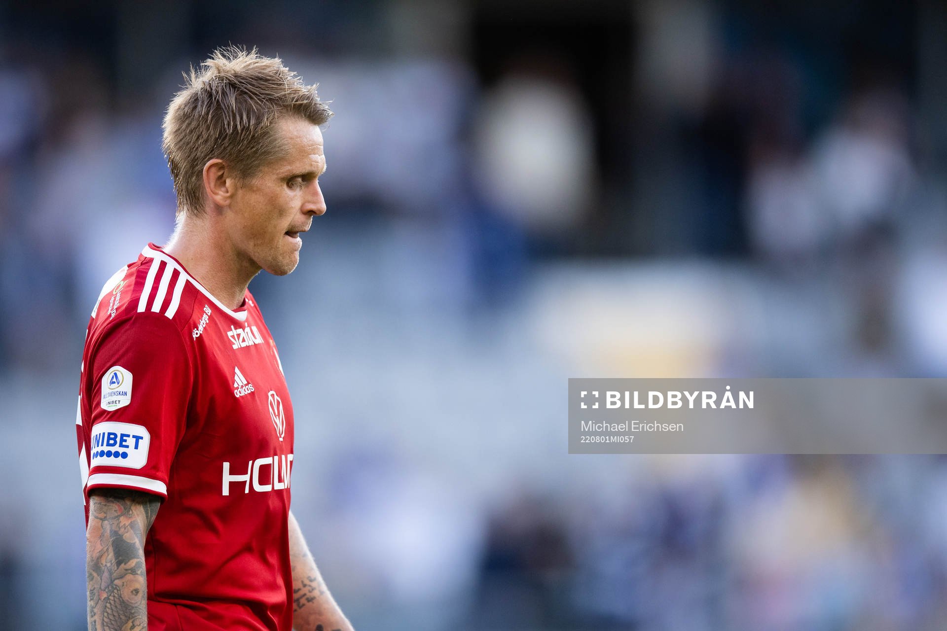 IFK Norrköpings Ari Freyr Skúlason deppar