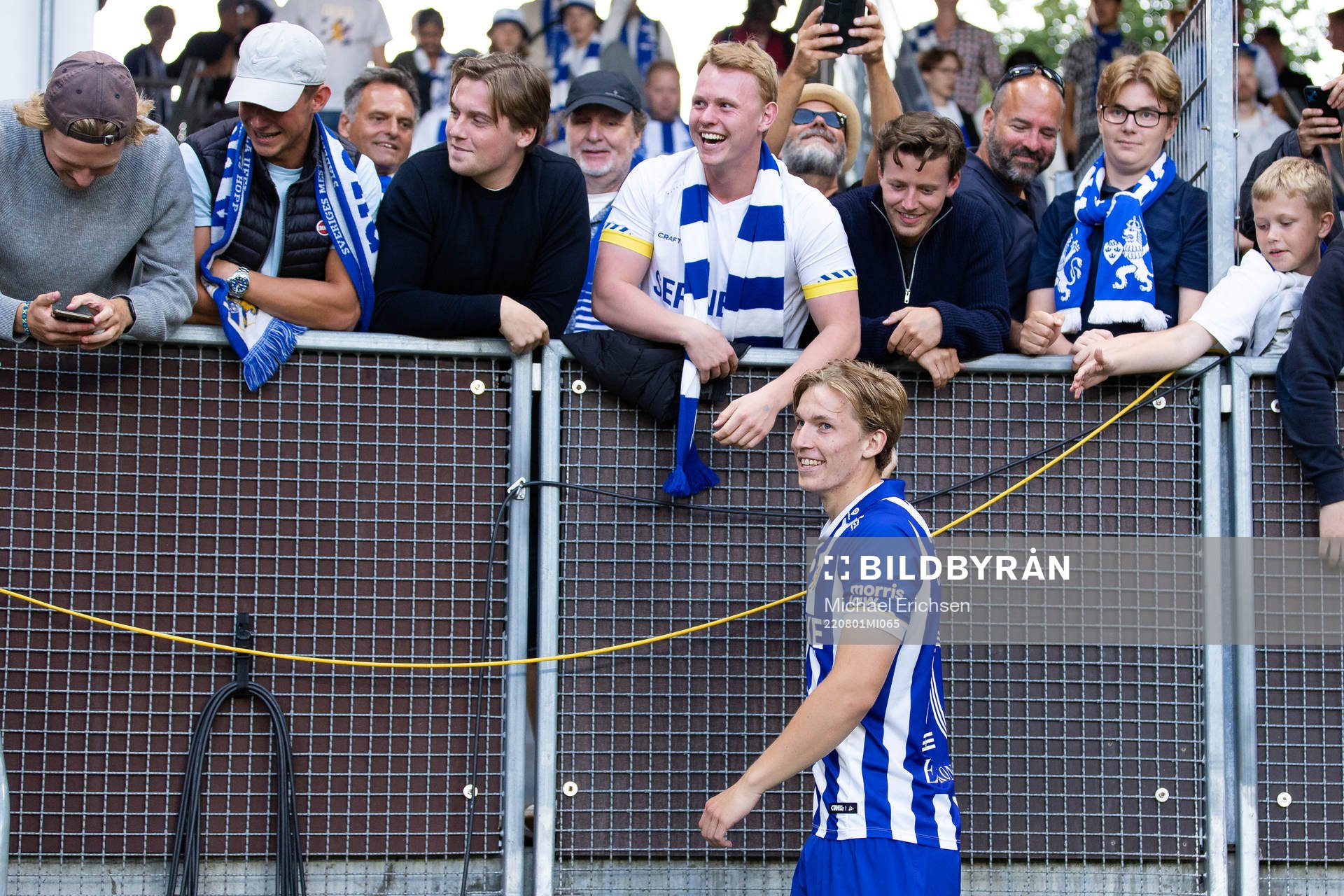 IFK Göteborgs Johan Bångsbo pratar med kompisar