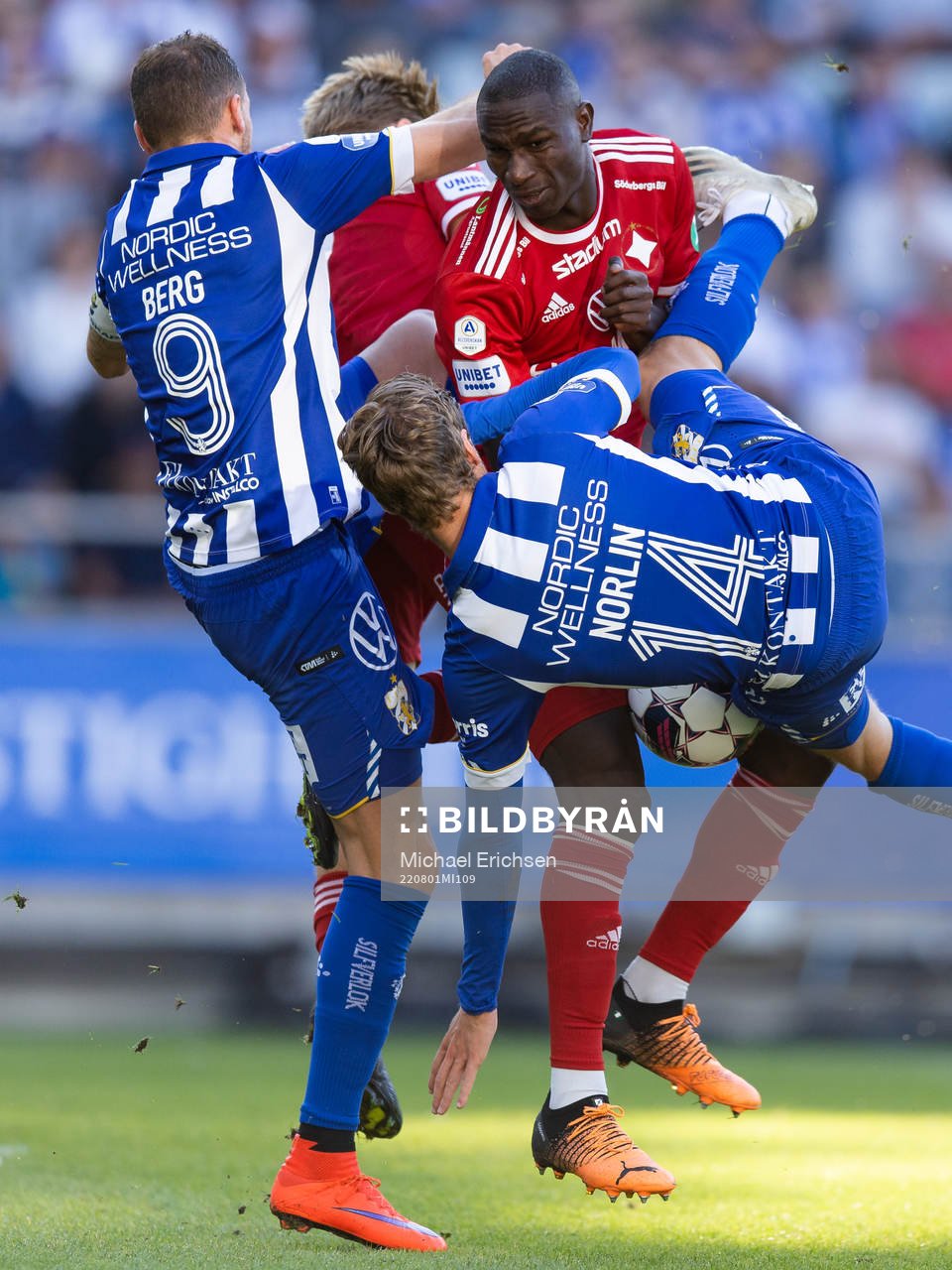 IFK Göteborgs Marcus Berg och Gustaf Norlin mot IFK