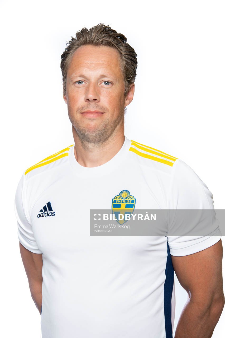 Emil Grändås poserar för ett porträtt under en fotografering med det svenska P15-landslaget i fotboll den 2 augusti 2022 i Stockholm. 