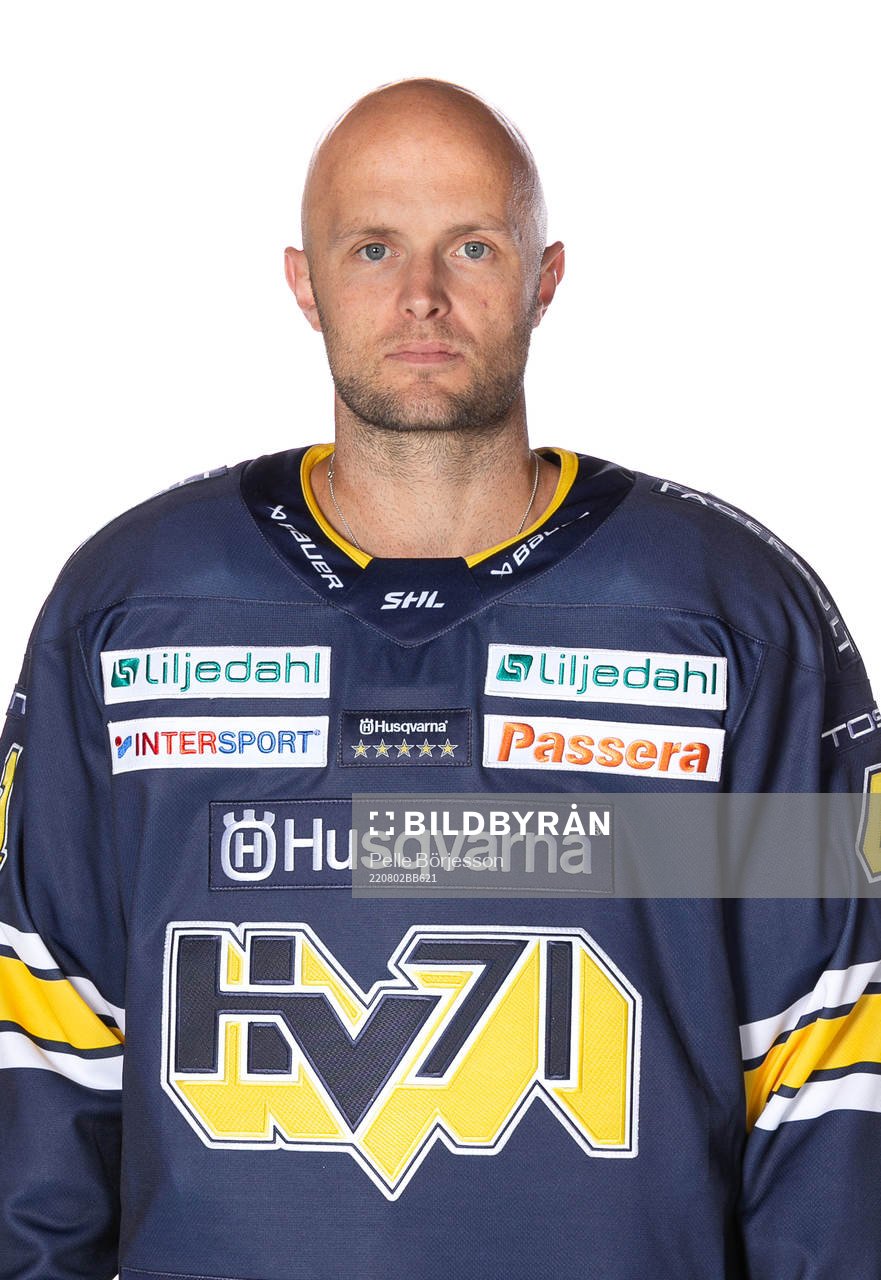 HV71 Chad Billins