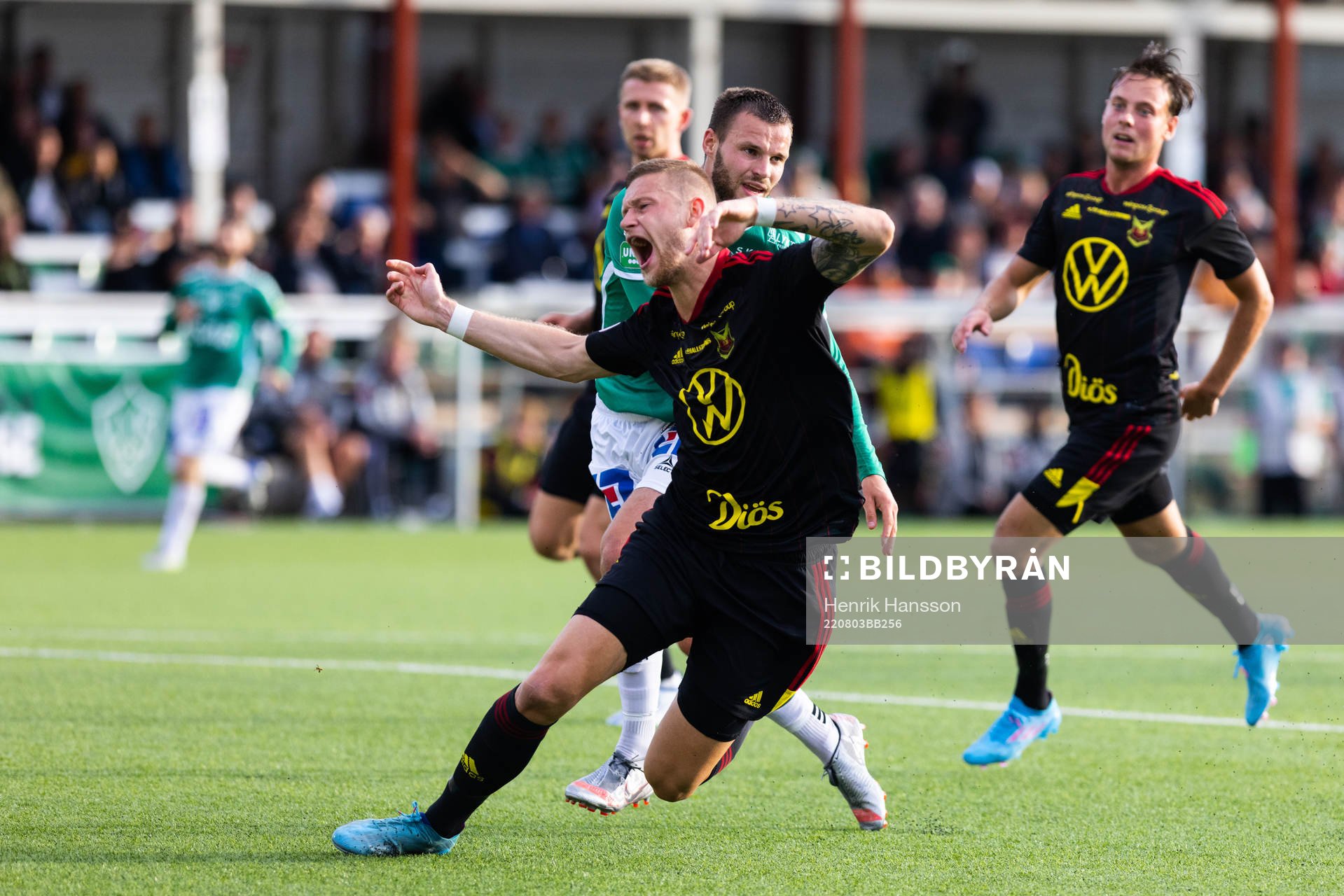 Östersunds Kevin Jablinski och Brages Niklas Söderberg