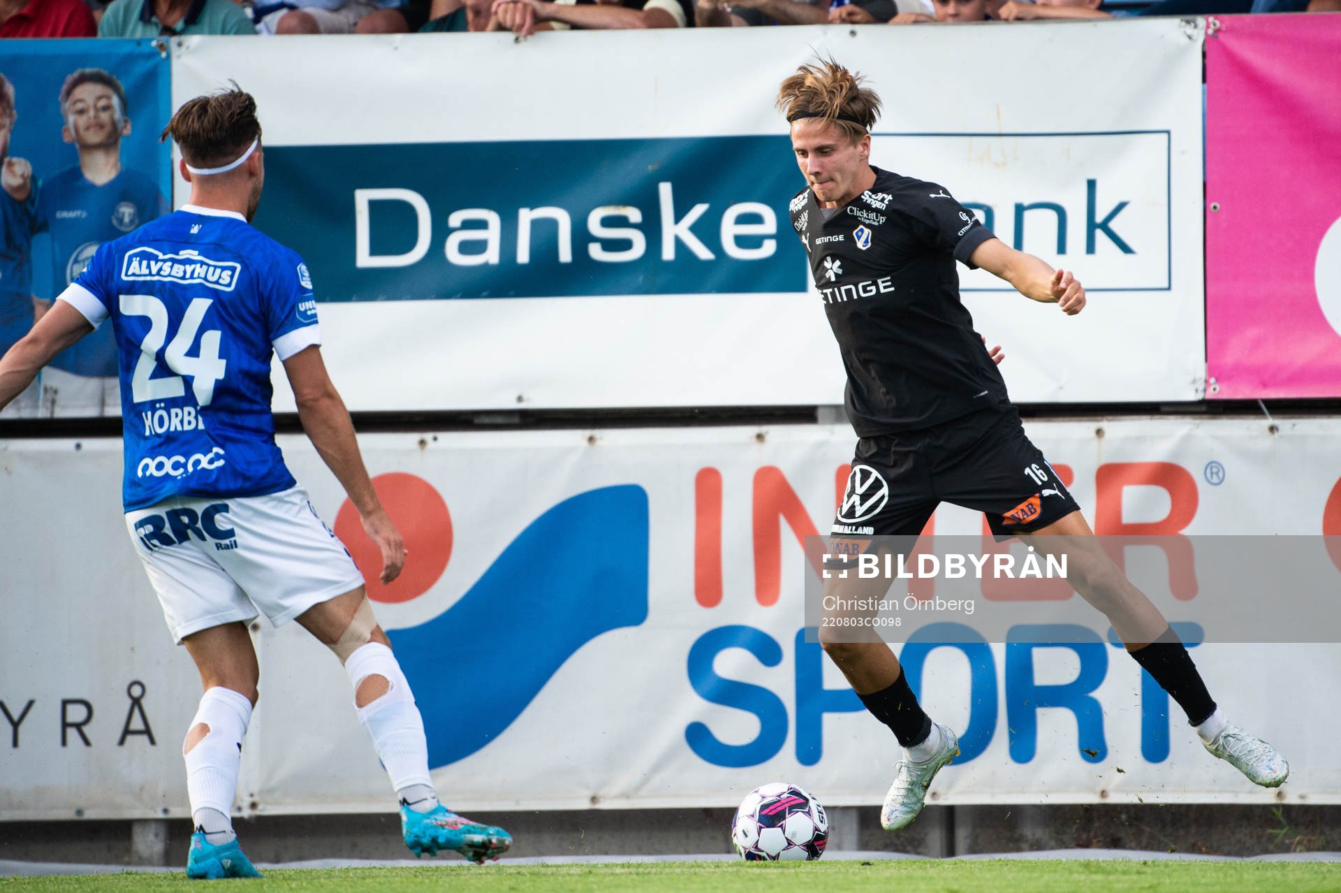 Trelleborgs Felix Hörberg och Halmstads Erik Ahlstrand
