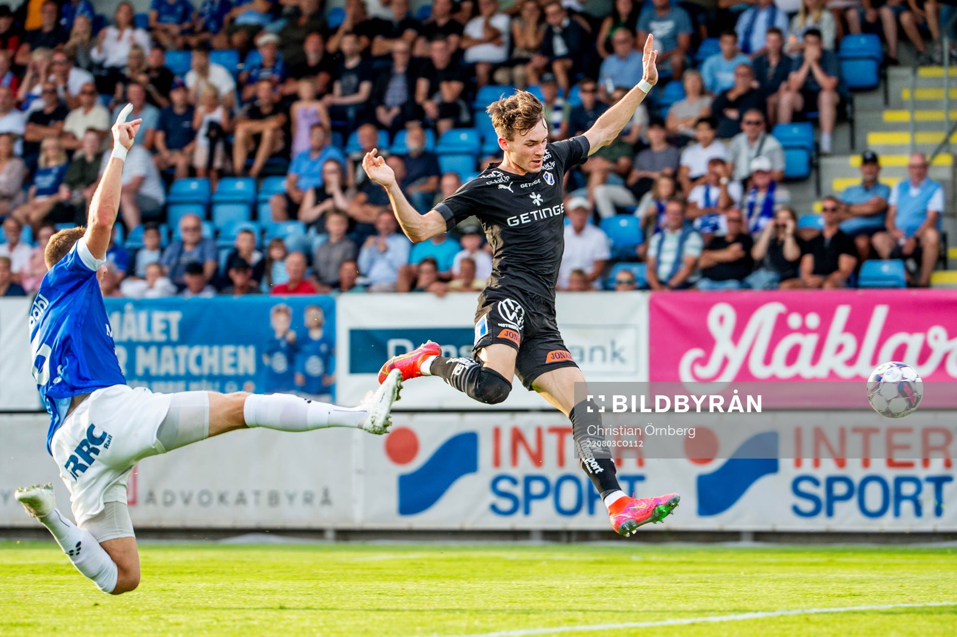 Halmstads Alexander Johansson mot Trelleborgs Jesper Modig