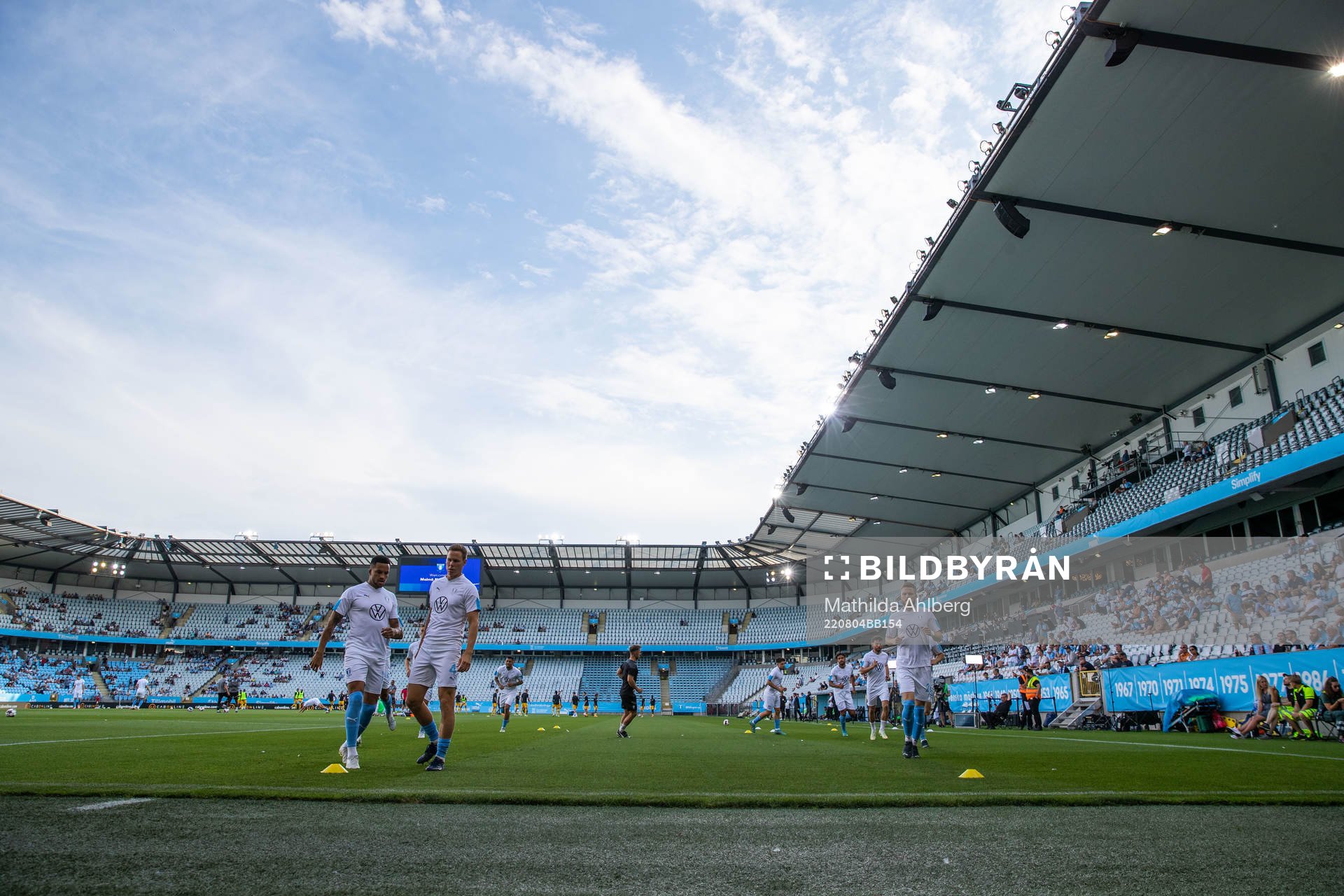 Players of Malmö FF ahead of the UEFA Europa League qualification match between Malmö FF and Diddeleng on August 4, 2022 in Malmö. 