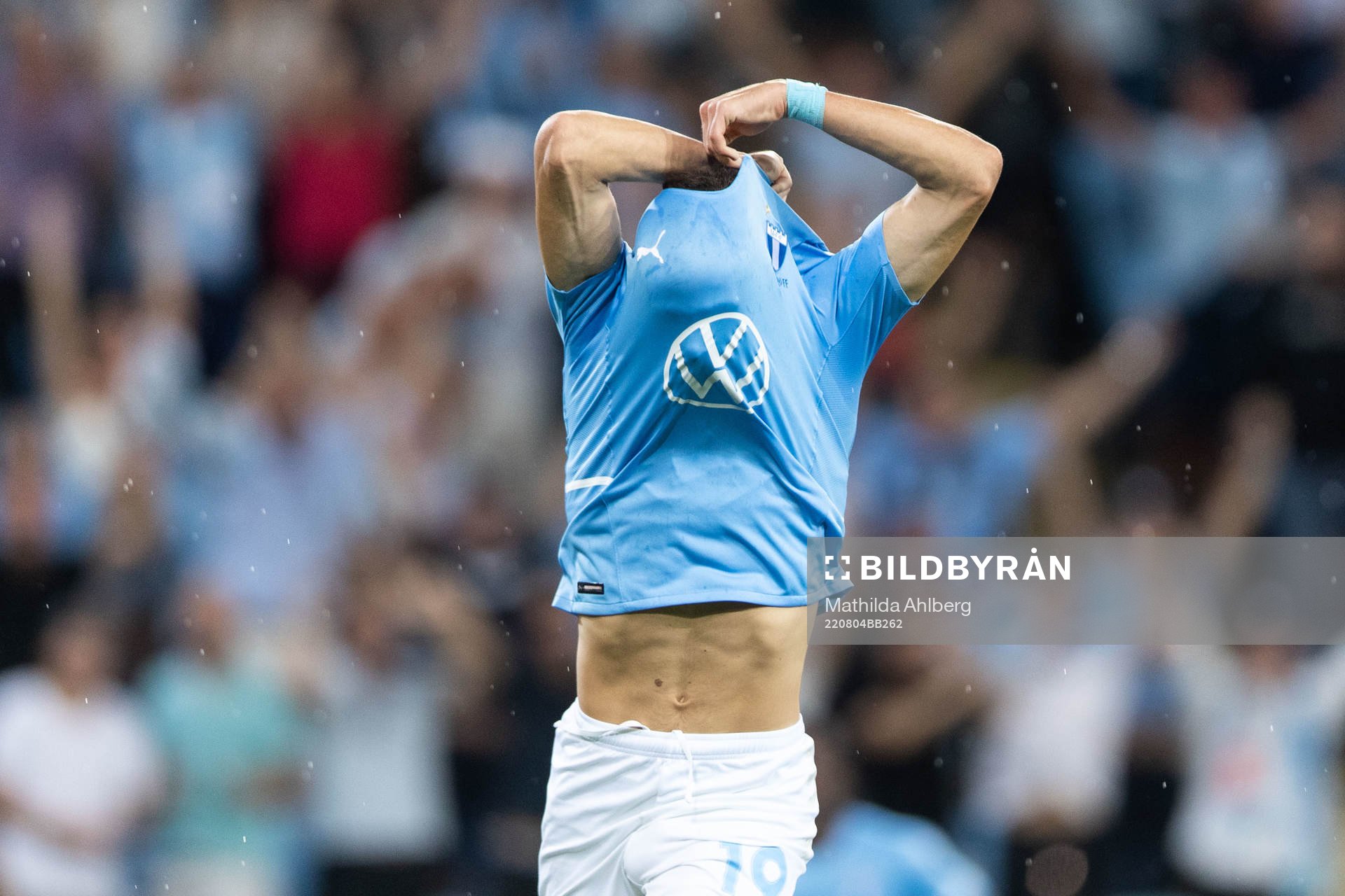 Veljko Birmancevic of Malmö FF celebrates
