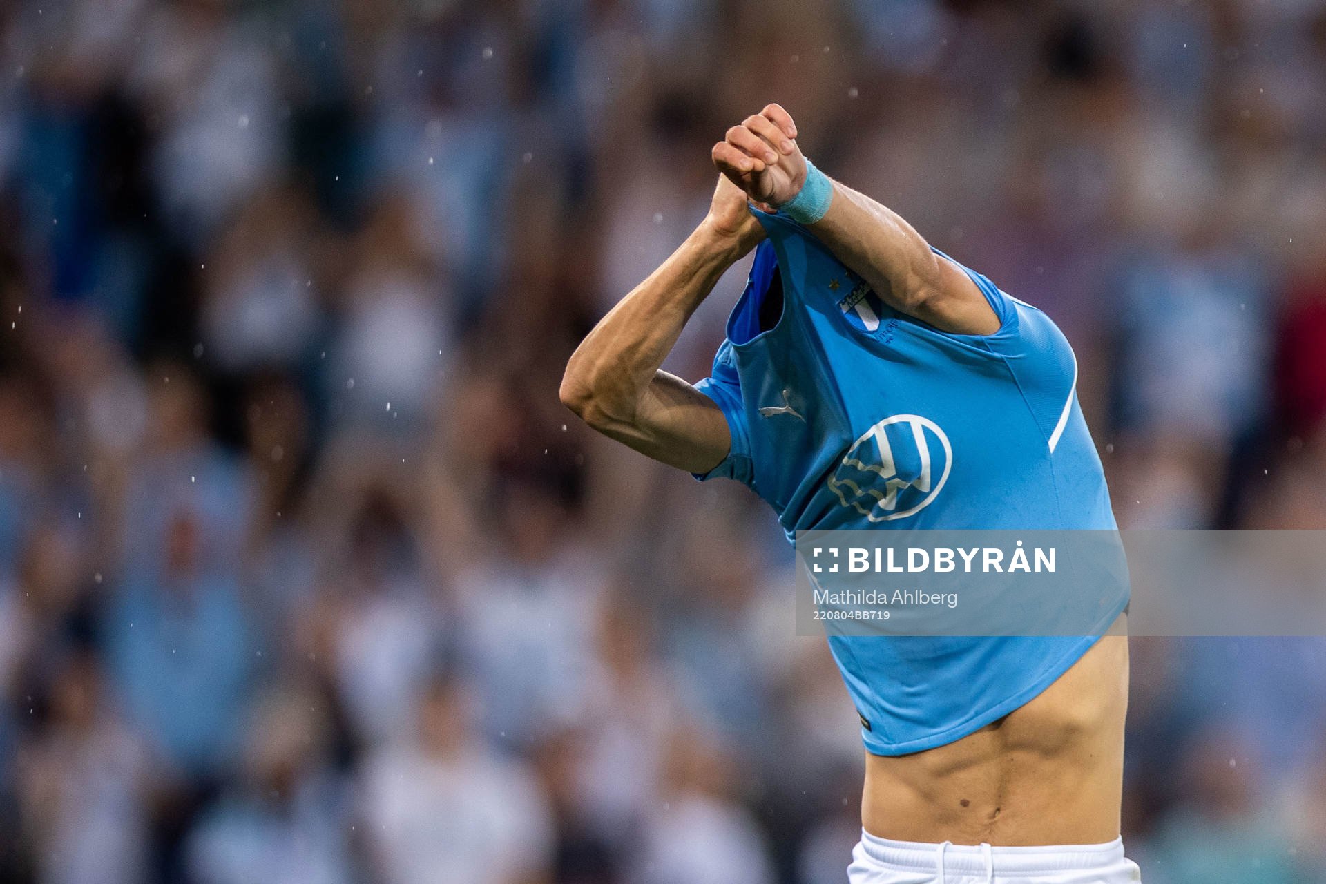 Veljko Birmancevic of Malmö FF celebrates scoring 3-0