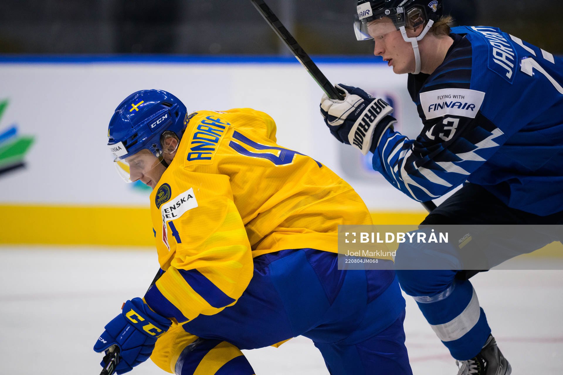 Emil Andrae of Sweden and Roby Järventie of Finland