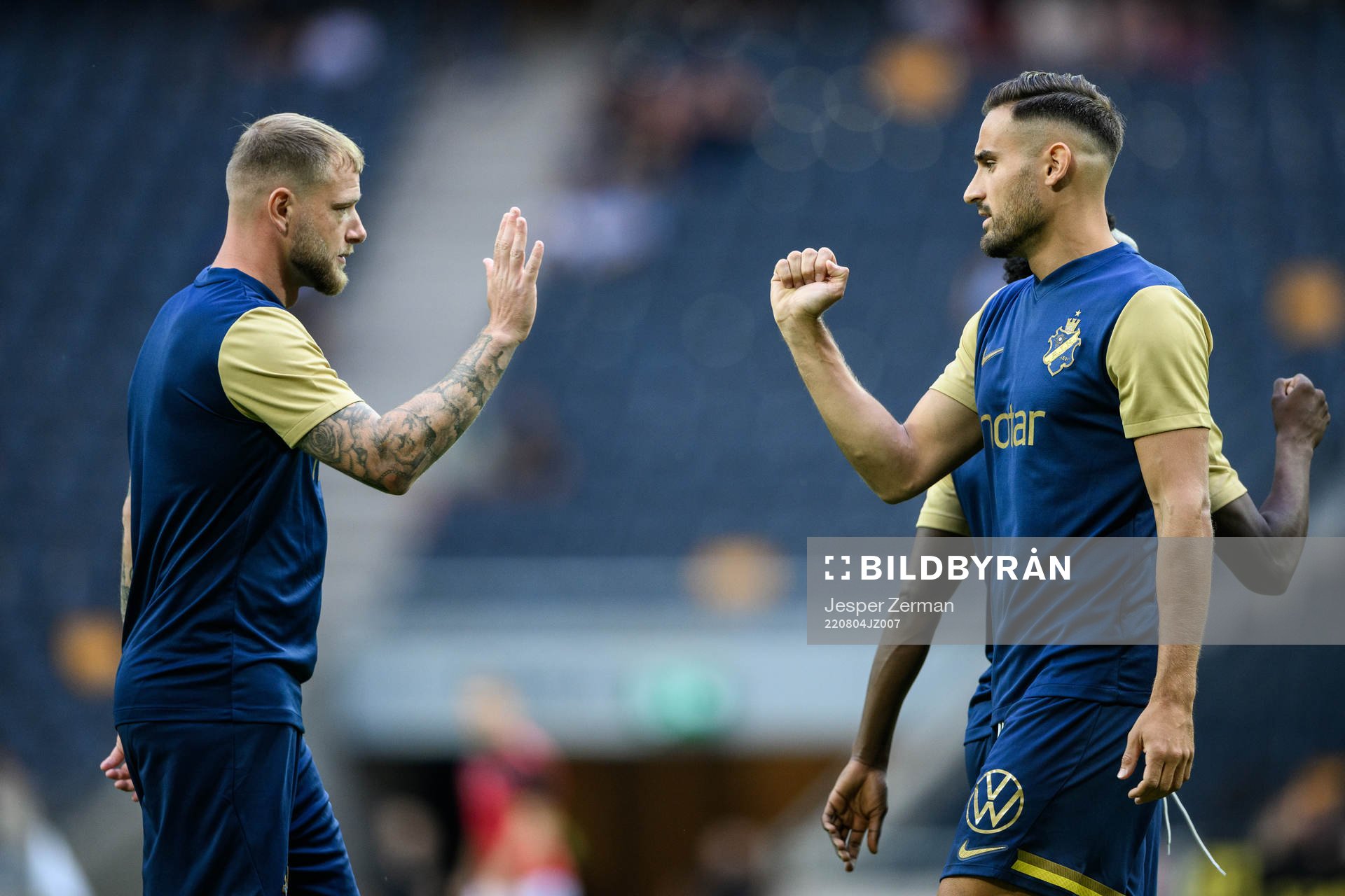 John Guidetti and Sotirios Papagiannopoulos of AIK