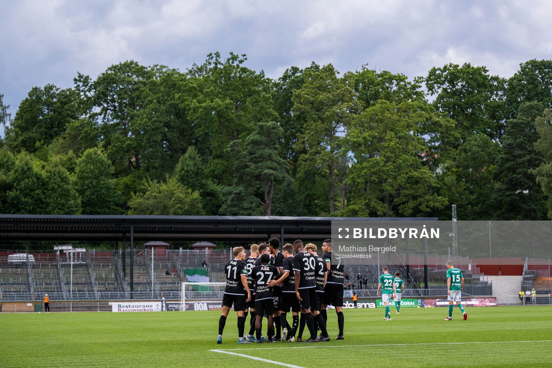 Västerås SKs spelare jublar
