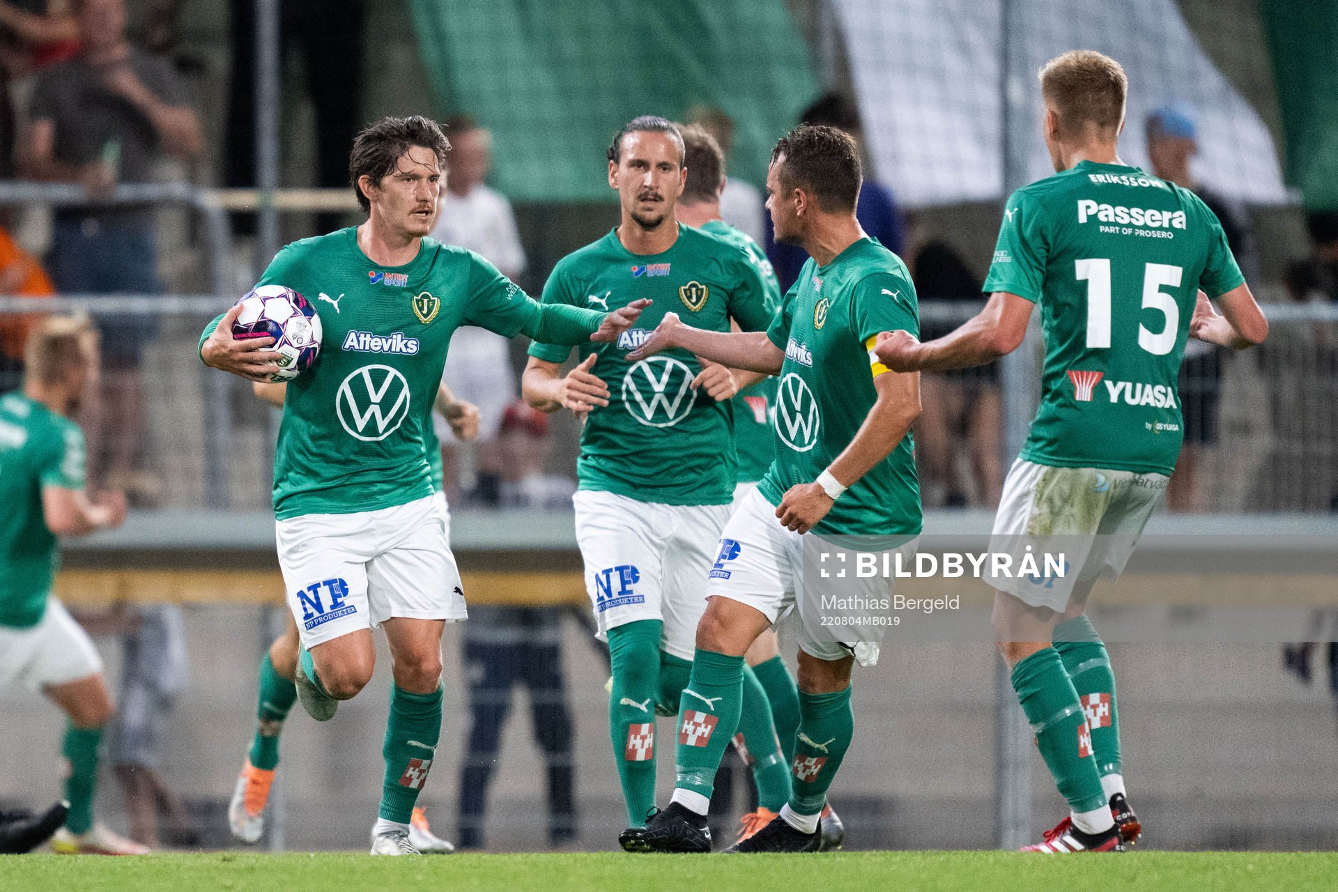 Jönköpings Södras Robin Book jublar