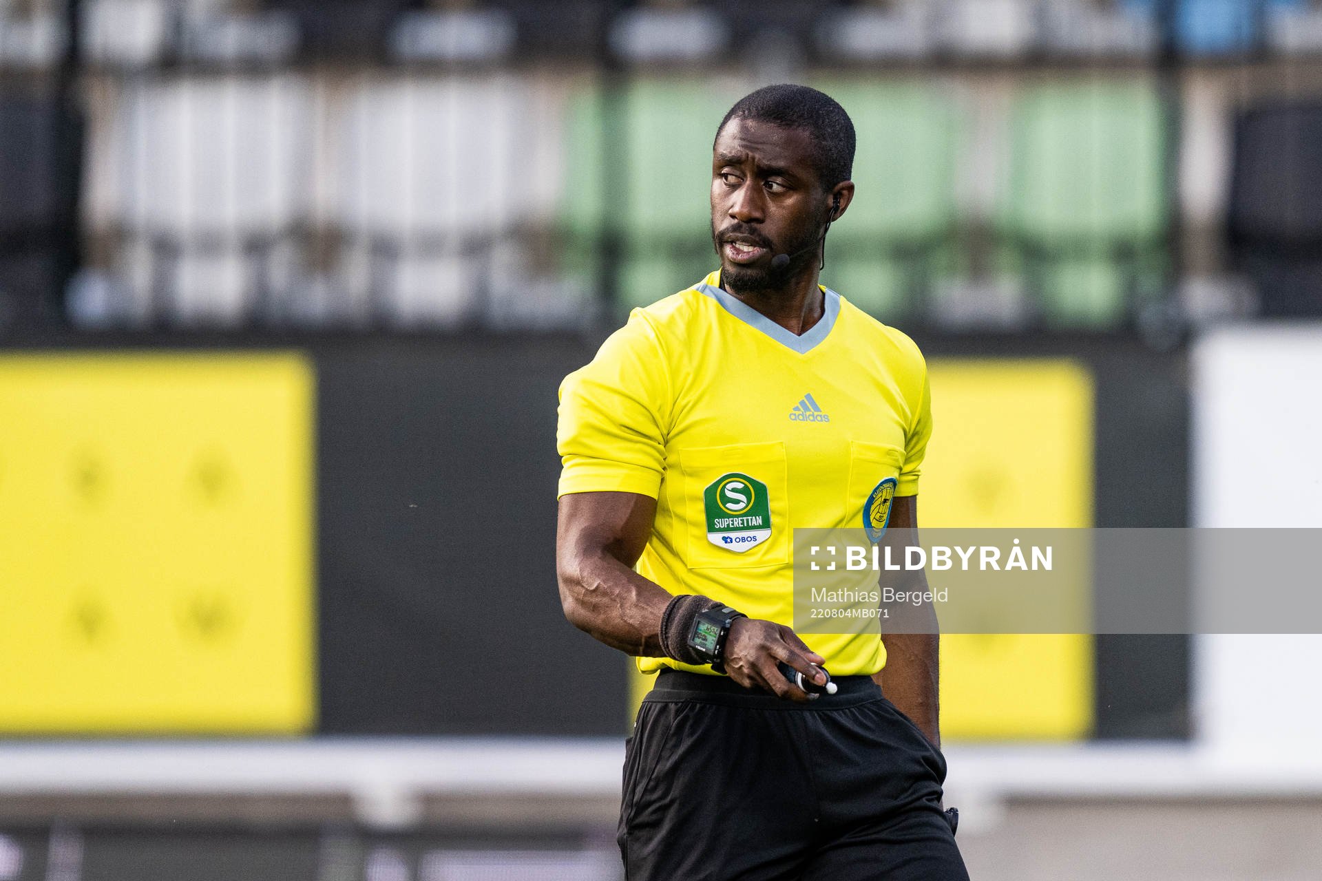 Domare Fredrik Oppong