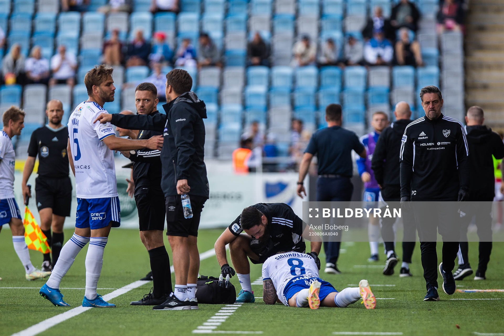 IFK Norrköpings Arnor Sigurdsson har ont