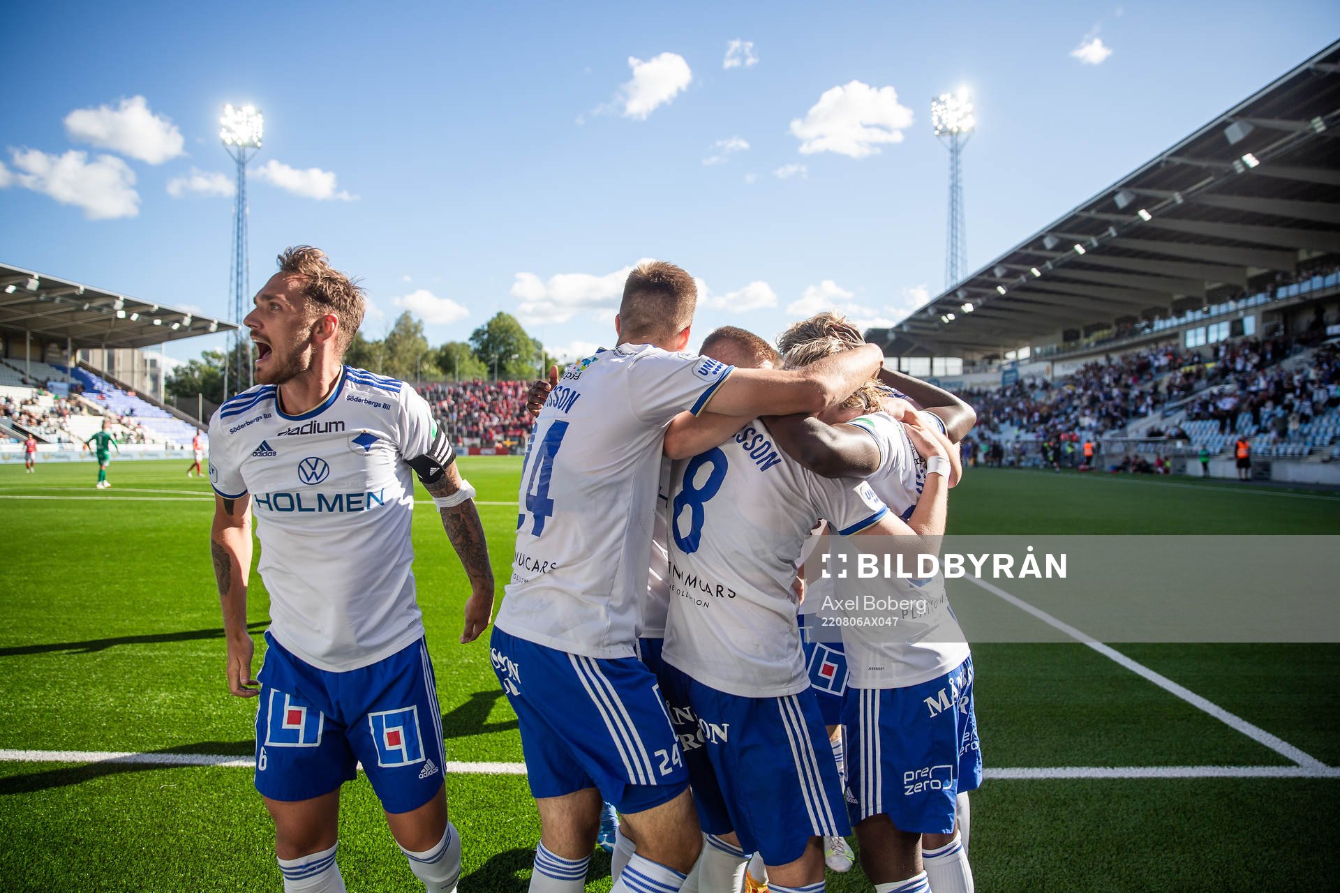 IFK Norrköpings Linus Wahlqvist Egnell jublar