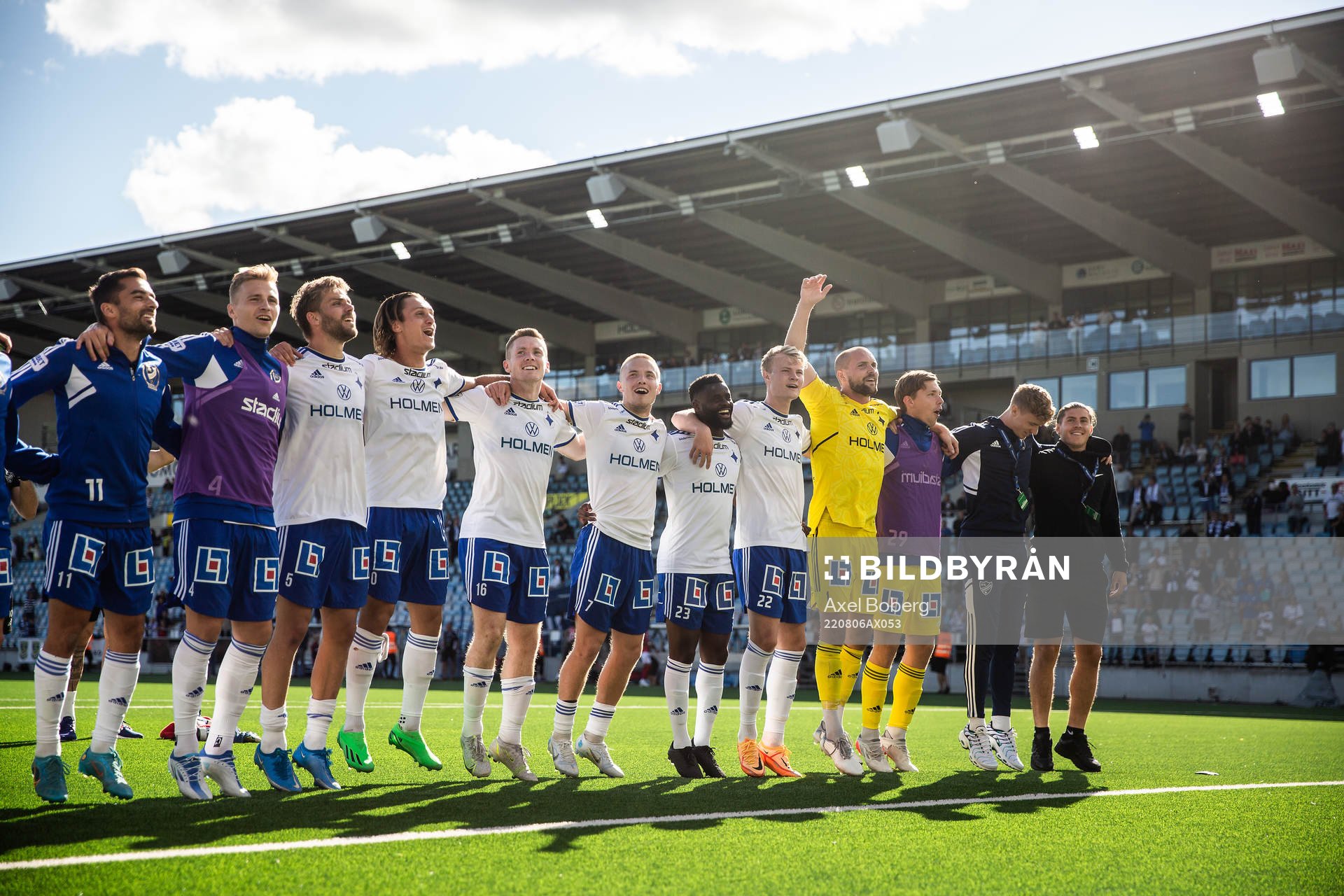 IFK Norrköpings spelare jublar