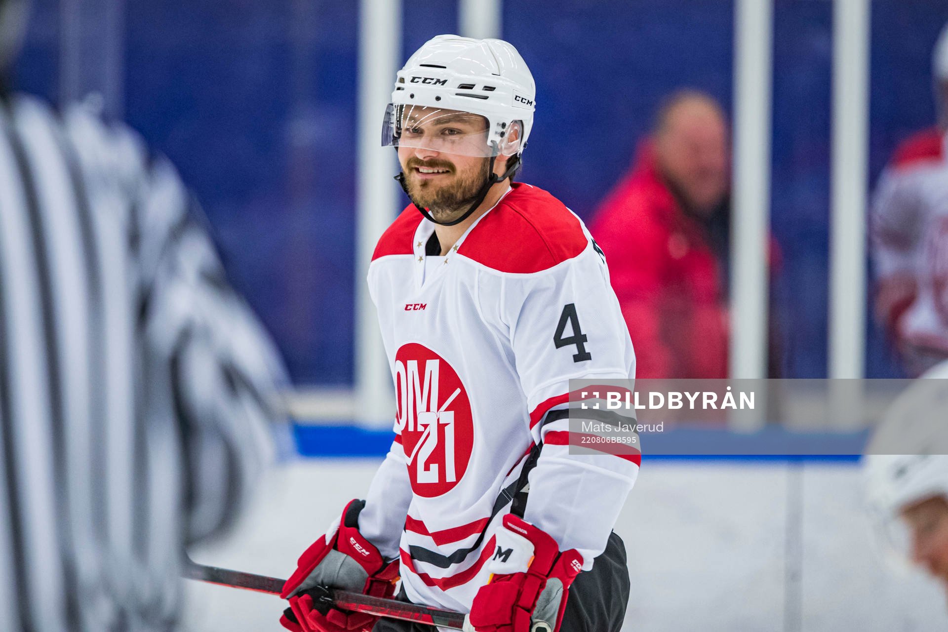 OM21 All-Stars Rasmus Andersson jublar