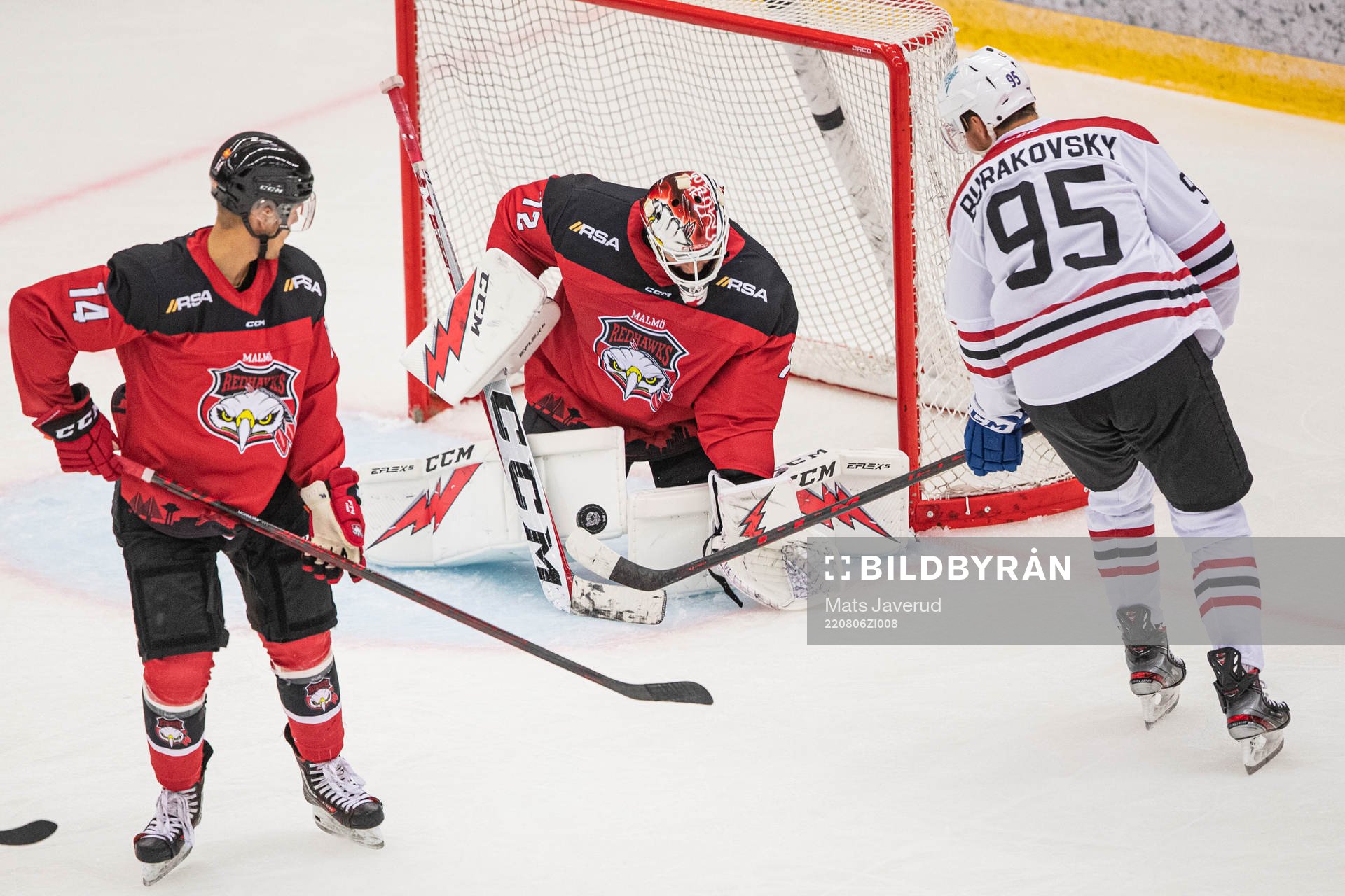 Malmö Redhawks målvakt Daniel Marmenlind och OM21