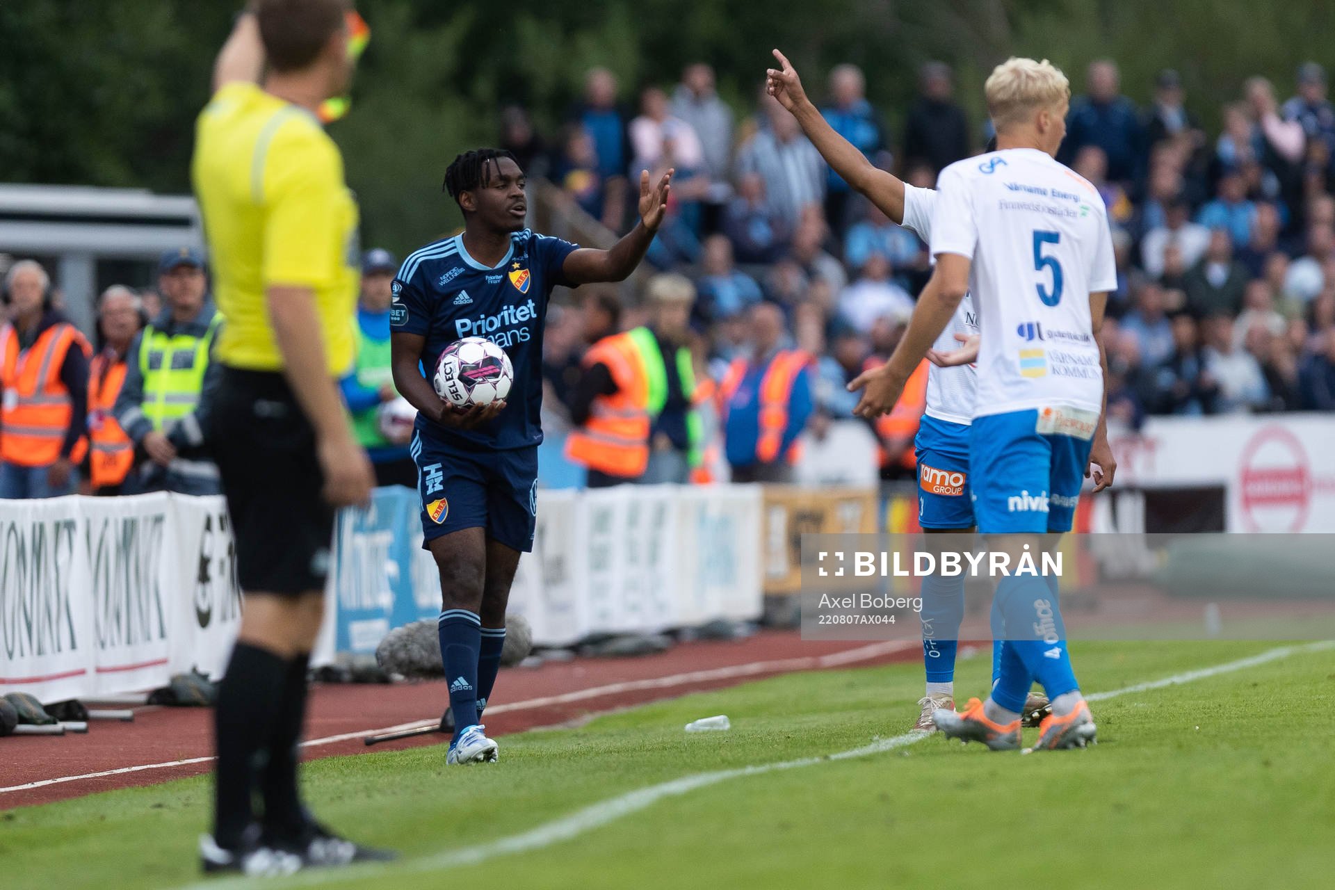 Djurgårdens Joel Asoro deppar