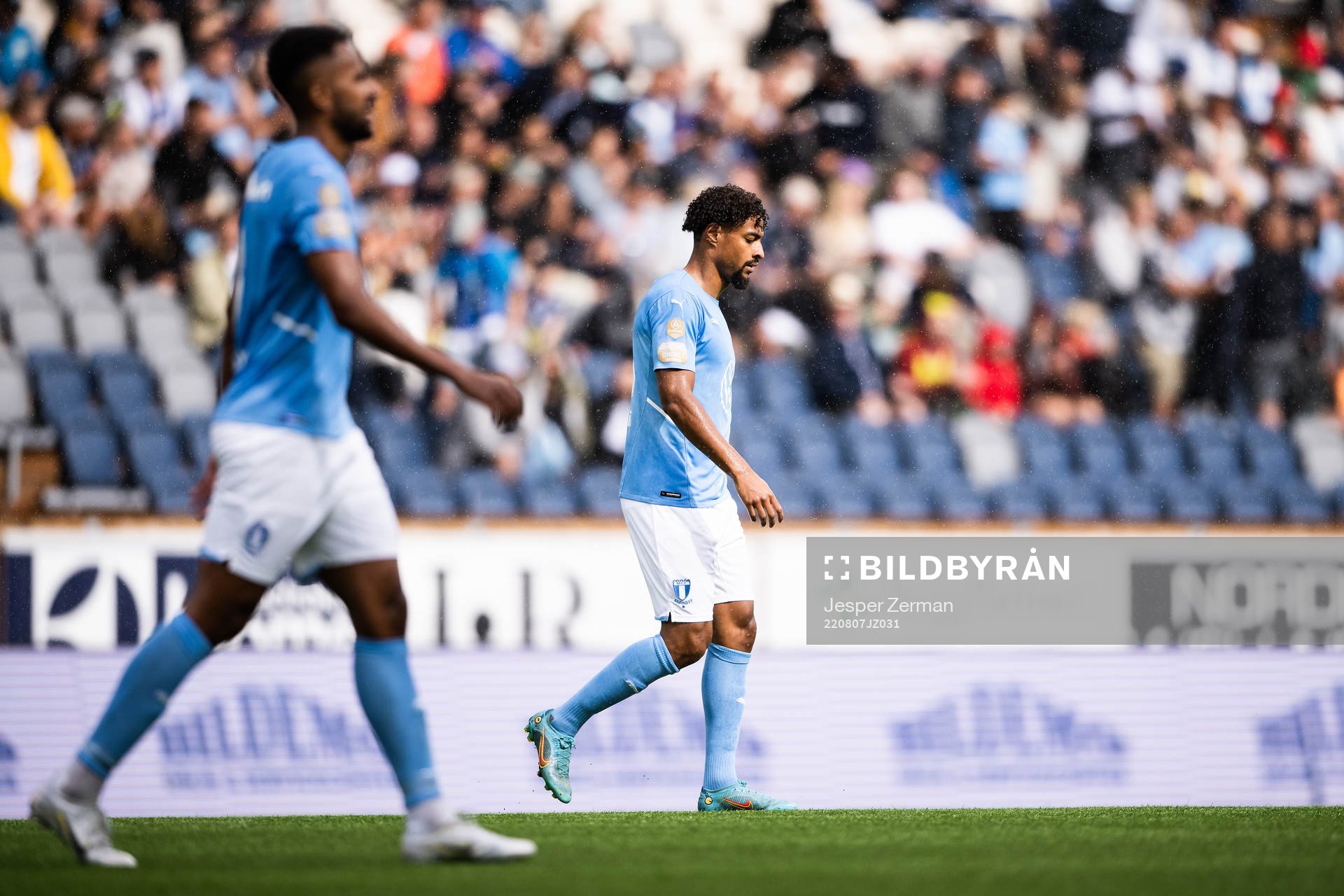 Malmö FFs Isaac Kiese Thelin och Joseph Ceesay deppar
