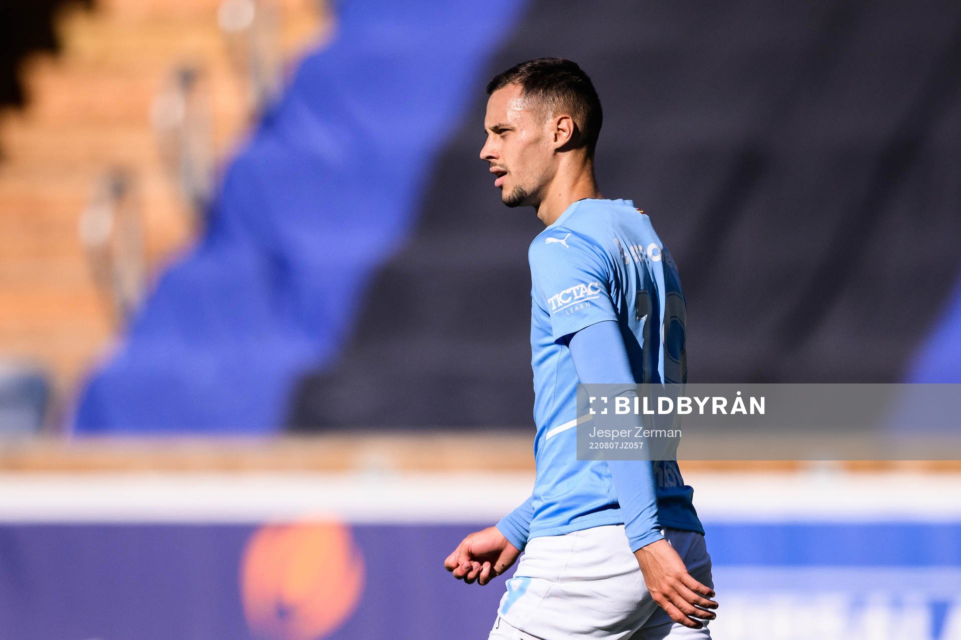 Malmö FFs Veljko Birmancevic deppar