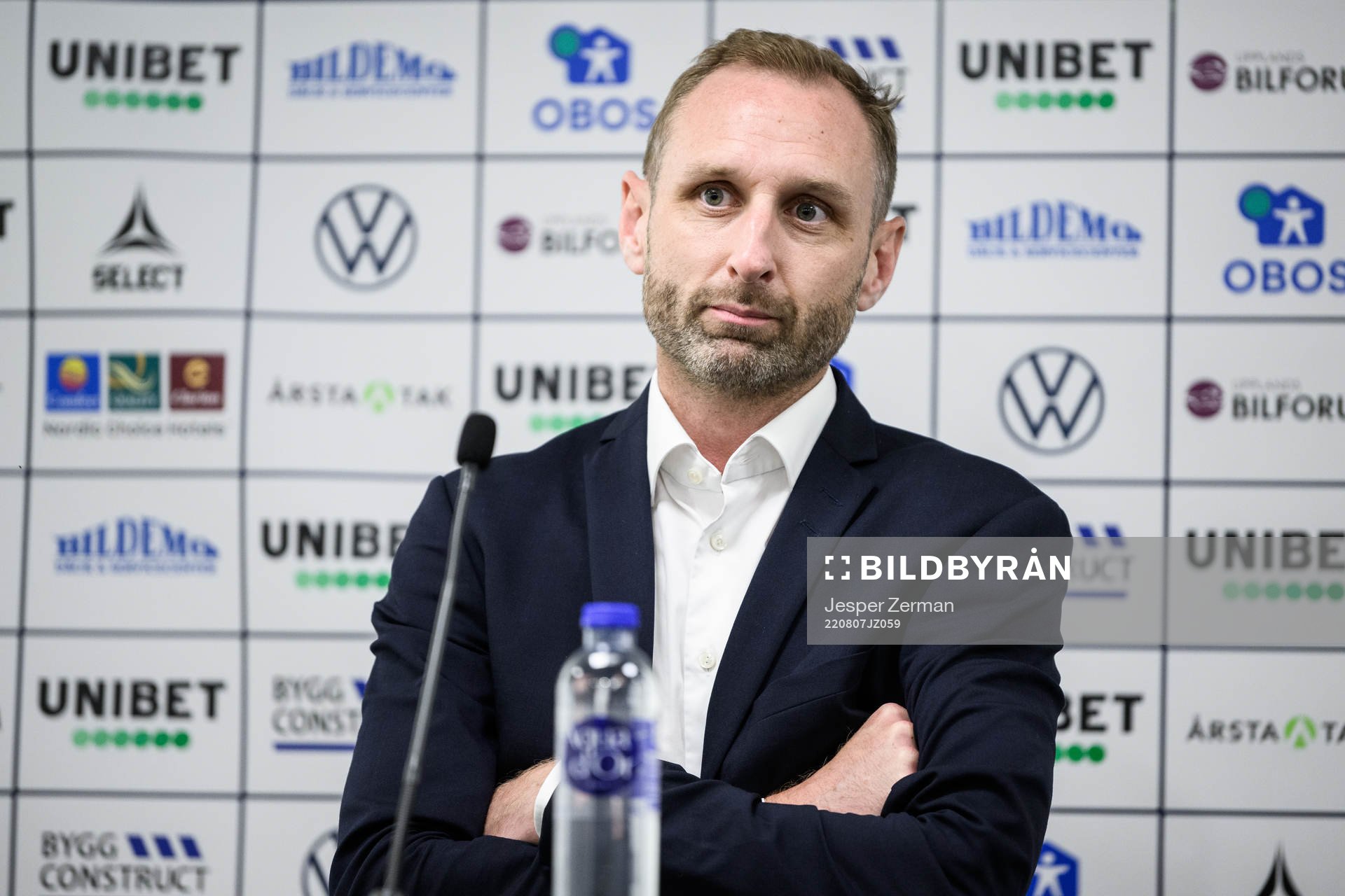 Malmö FFs tränare  Andreas Georgson på presskonferensen