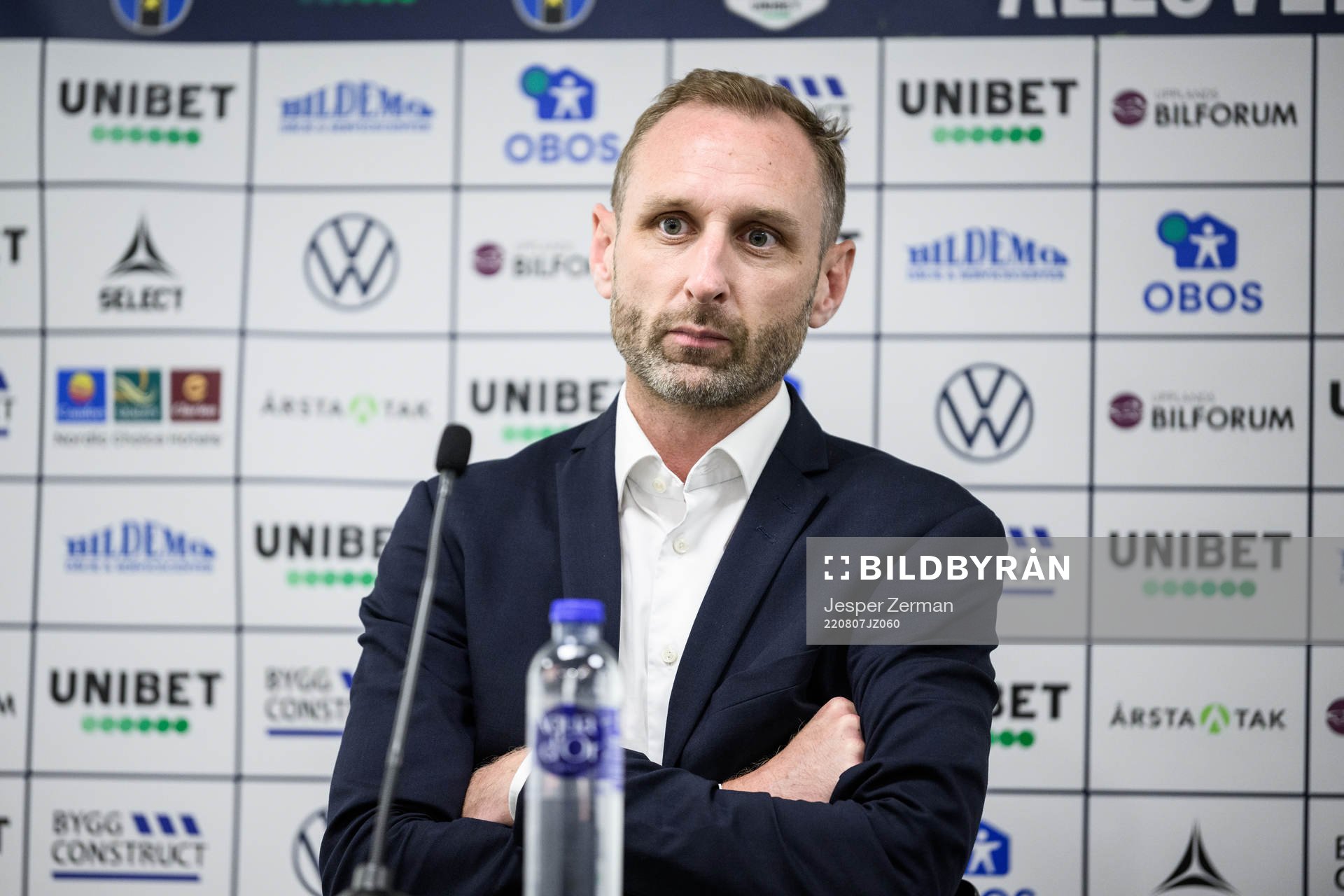Malmö FFs tränare  Andreas Georgson på presskonferensen