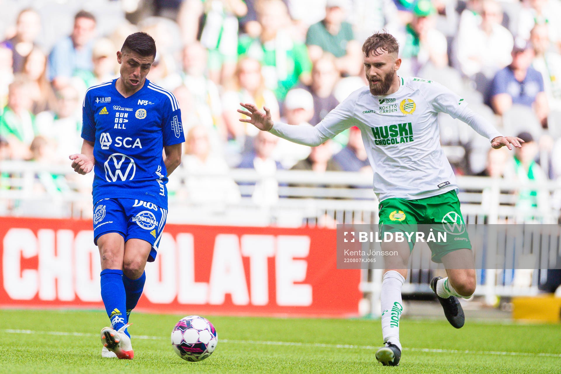 Sundsvalls Joe Corona och Hammarbys Simon Sandberg