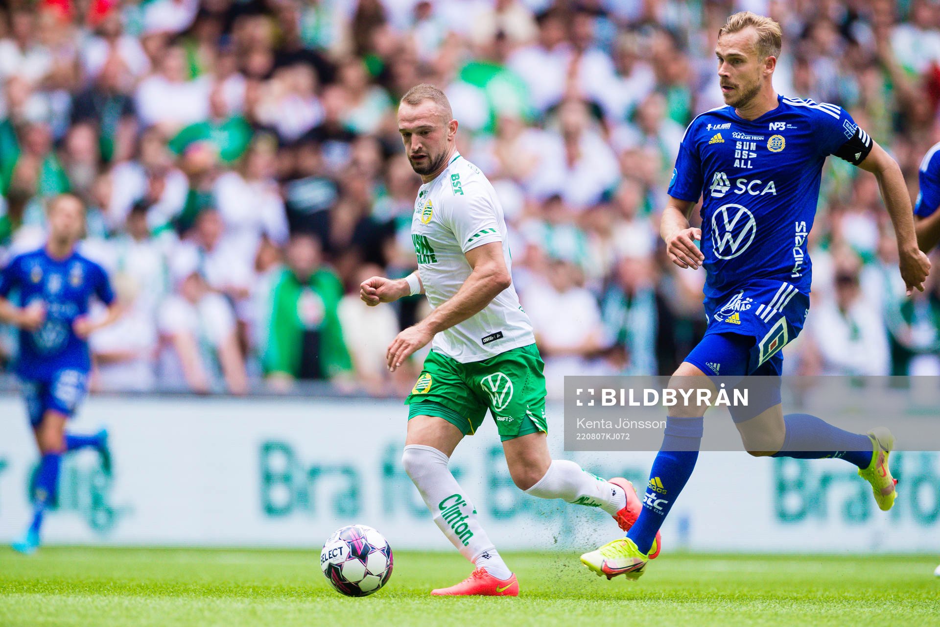 Hammarbys Veton Berisha och Sundsvalls Pontus Engblom