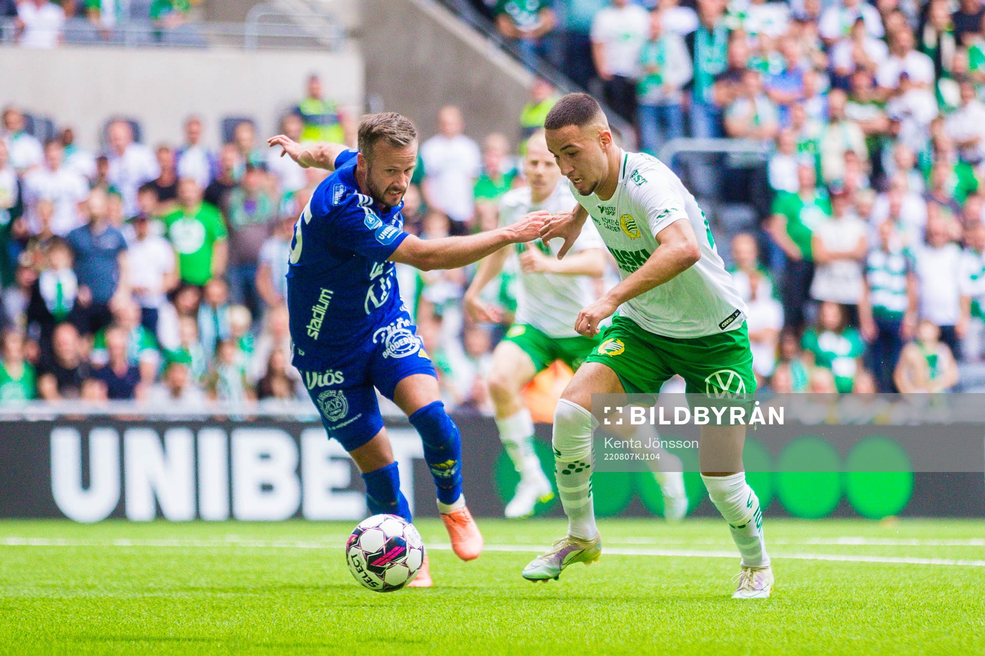 Sundsvalls Robert Lundström och Hammarbys Abdelrahman Saidi