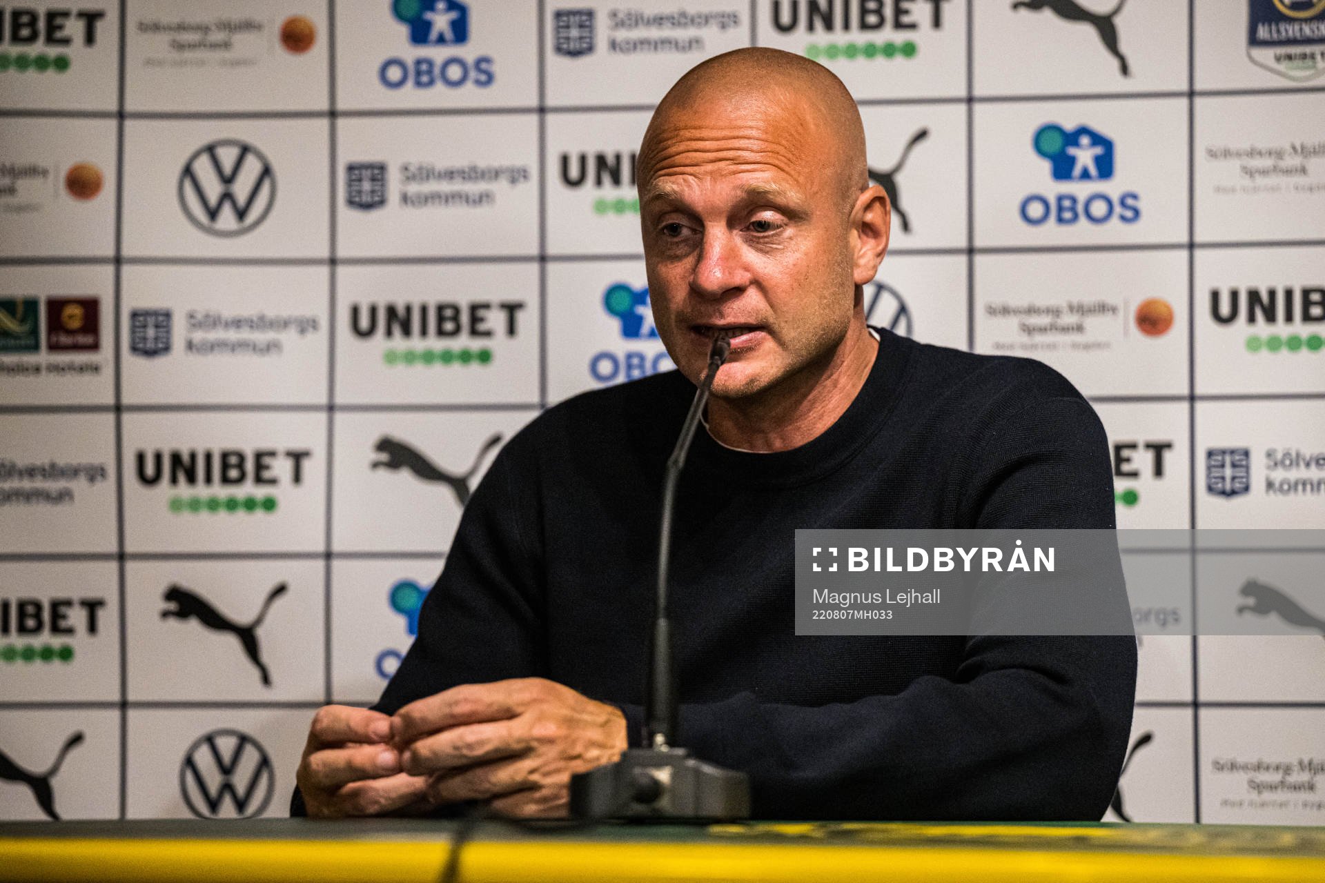 Mjällbys tränare Andreas Brännström under presskonferensen efter fotbollsmatchen i Allsvenskan mellan Mjällby och Elfsborg den 7 augusti 2022 i Hällevik.