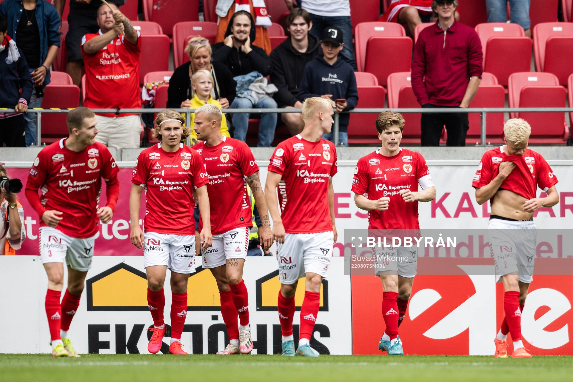 Kalmars Oliver Berg jublar