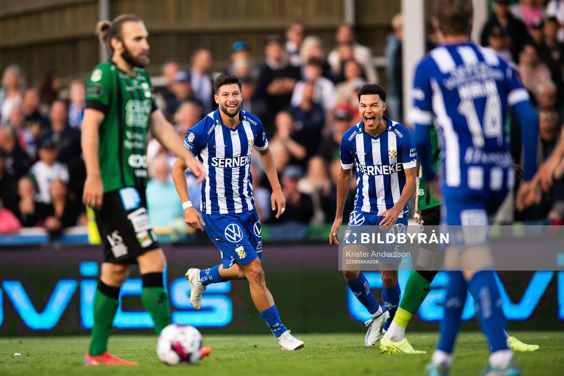 IFK Göteborgs Kevin Yakob och Alexander Jallow jublar