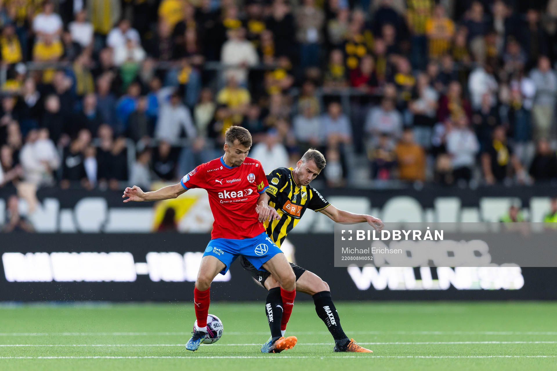 Helsingborgs Rasmus Wiedesheim-Paul och Häckens Johan