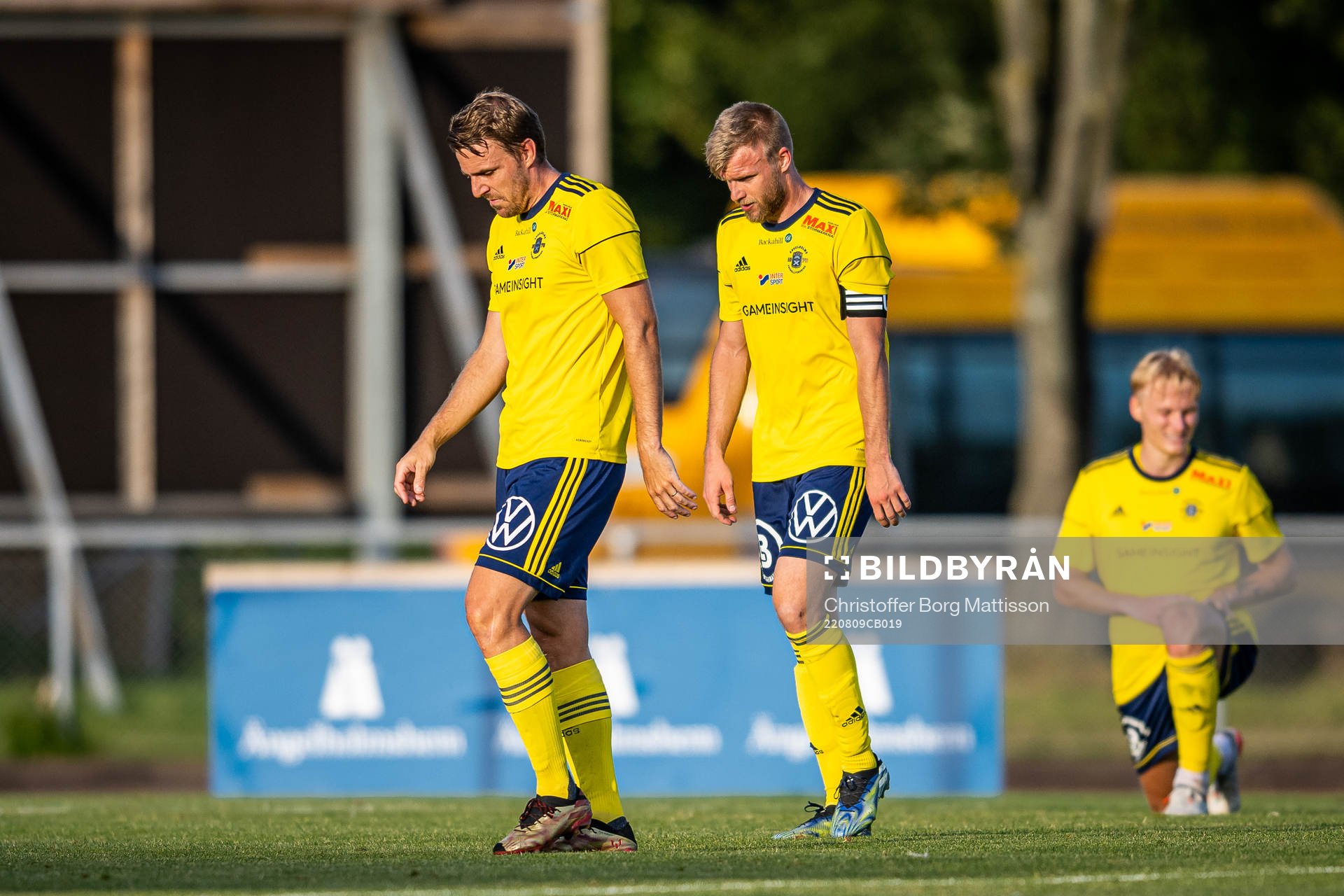 Ängelholms Johan Oremo och Robin Nilsson deppar
