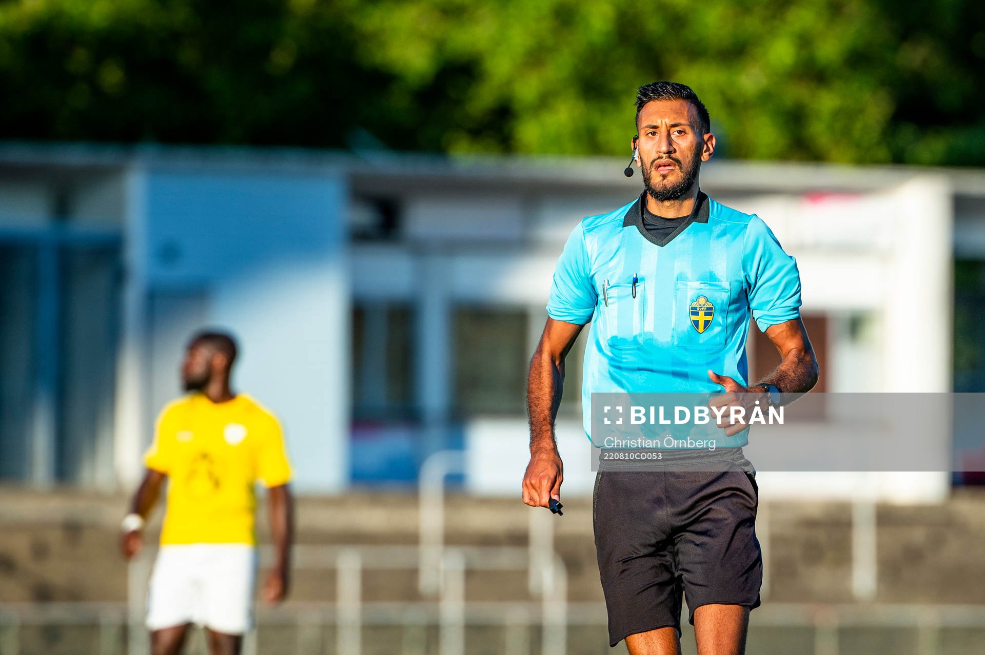 Domare Mohamed Rachid under fotbollsmatchen i Ettan södra mellan IFK Malmö och Lunds BK den 10 augusti 2022 i Malmö. 