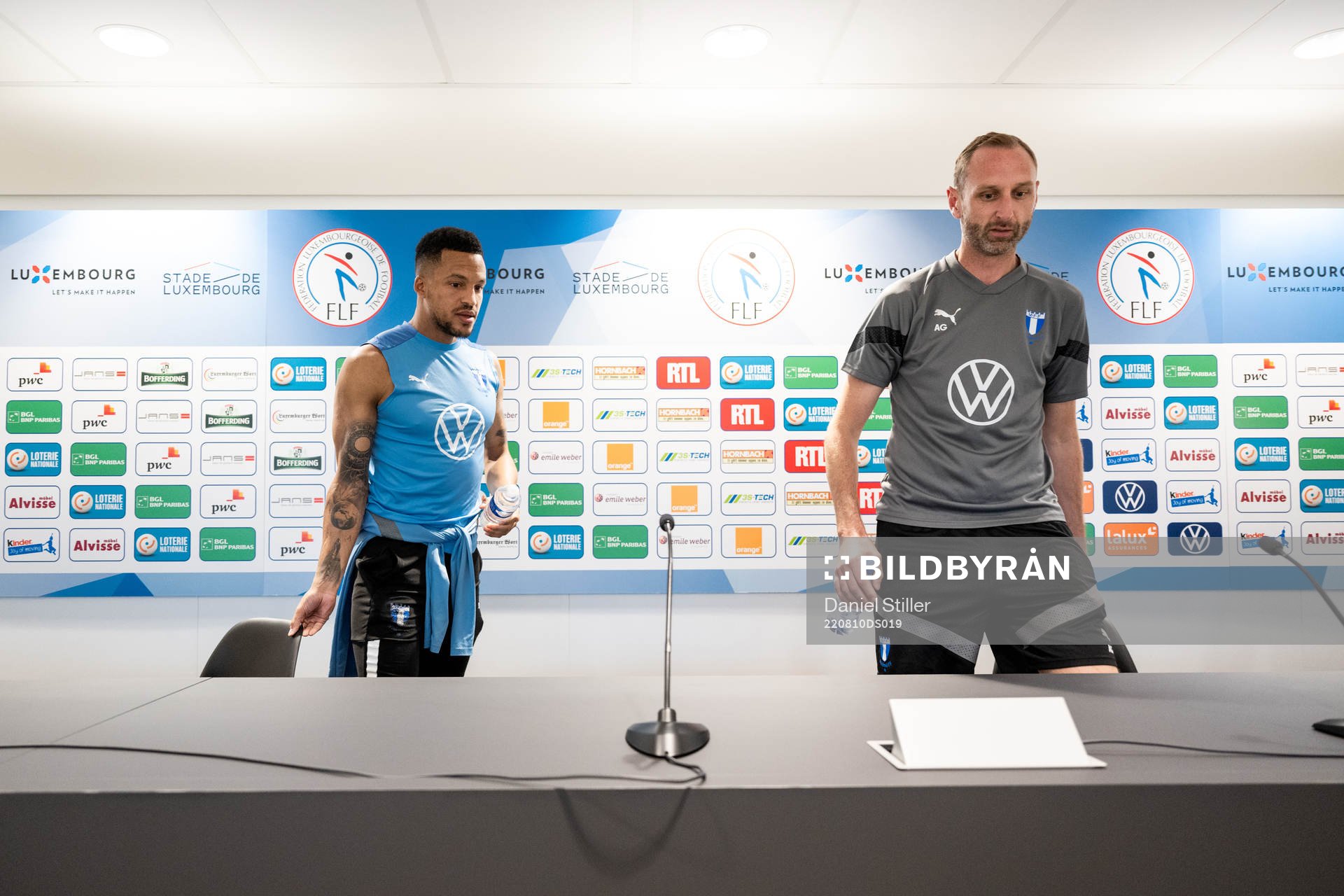 Martin Olsson and head coach Andreas Georgson