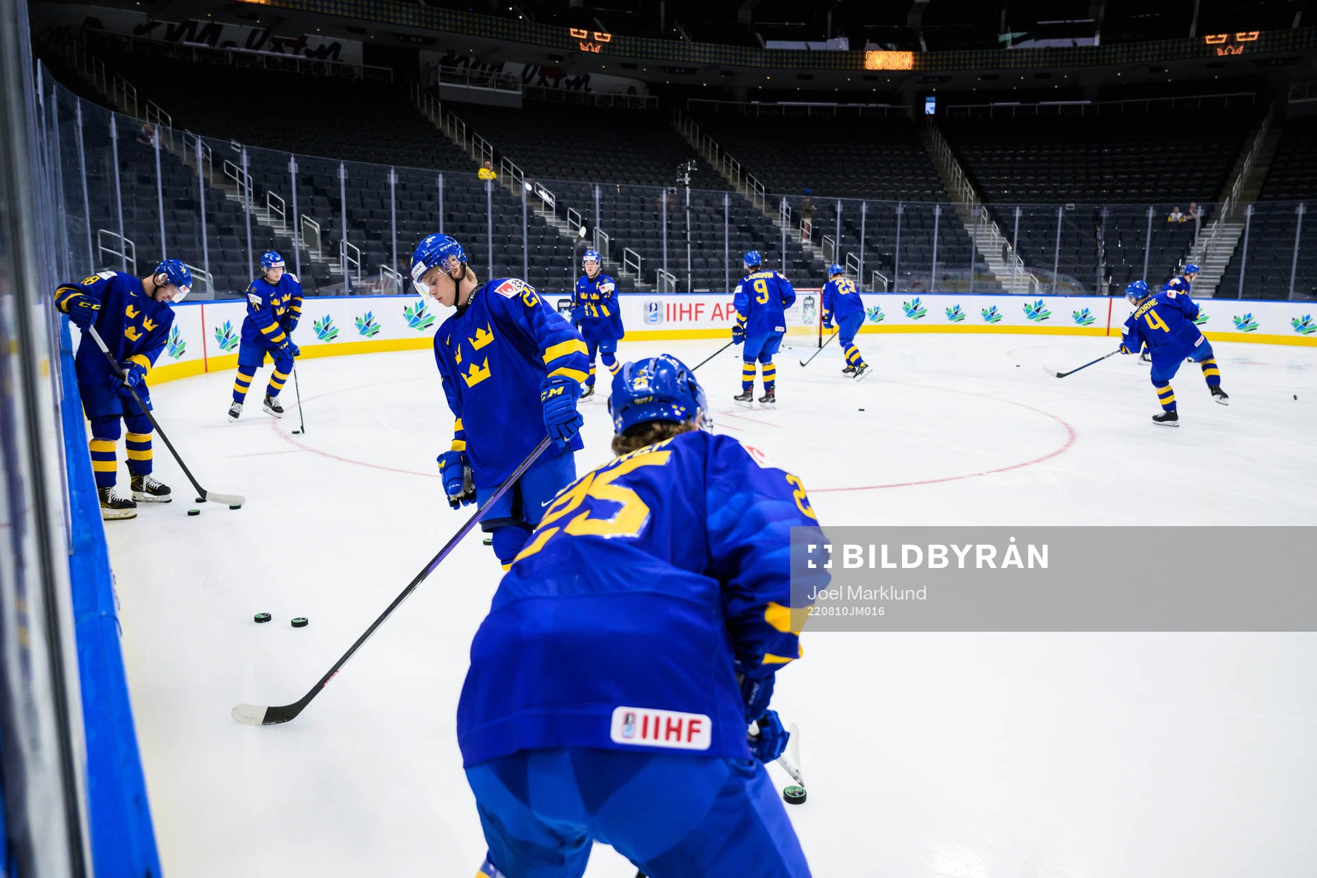 Albert Sjöberg and Liam Öhgren of Sweden