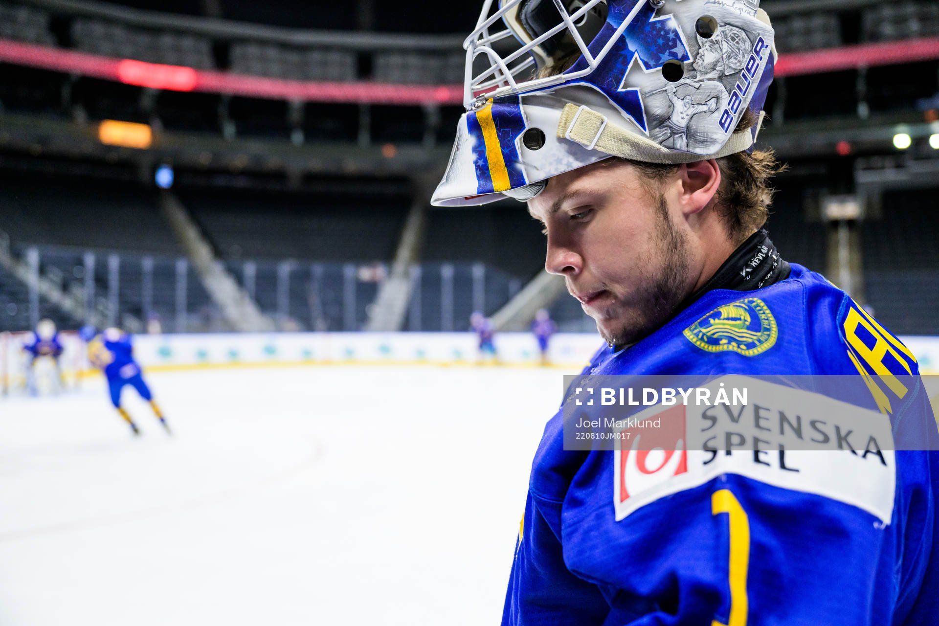 goaltender Jesper Wallstedt of Sweden