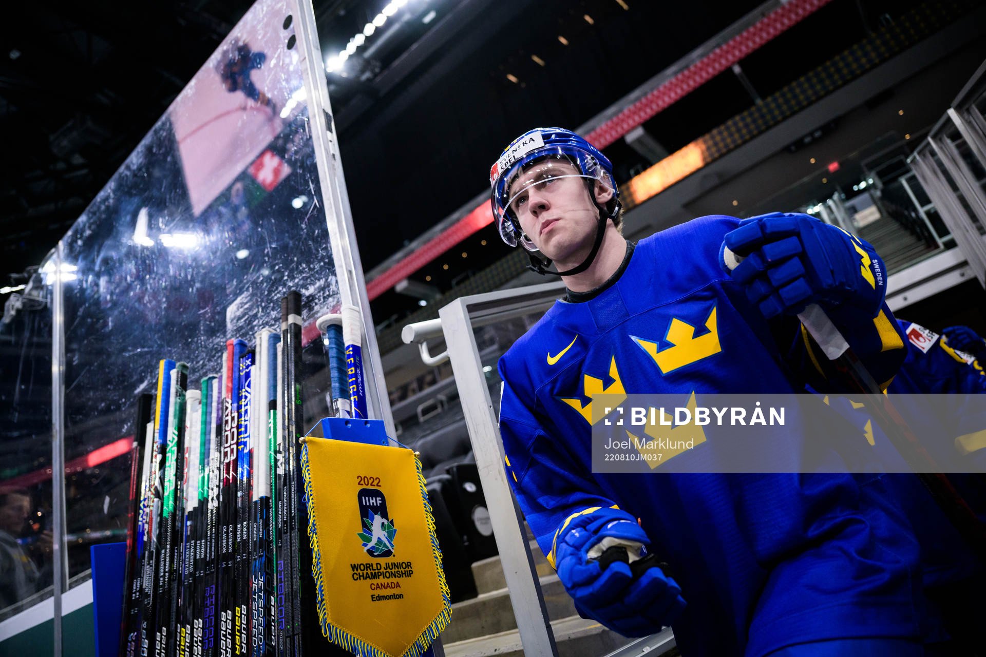 Jonathan Lekkerimäki of Sweden at warm-up