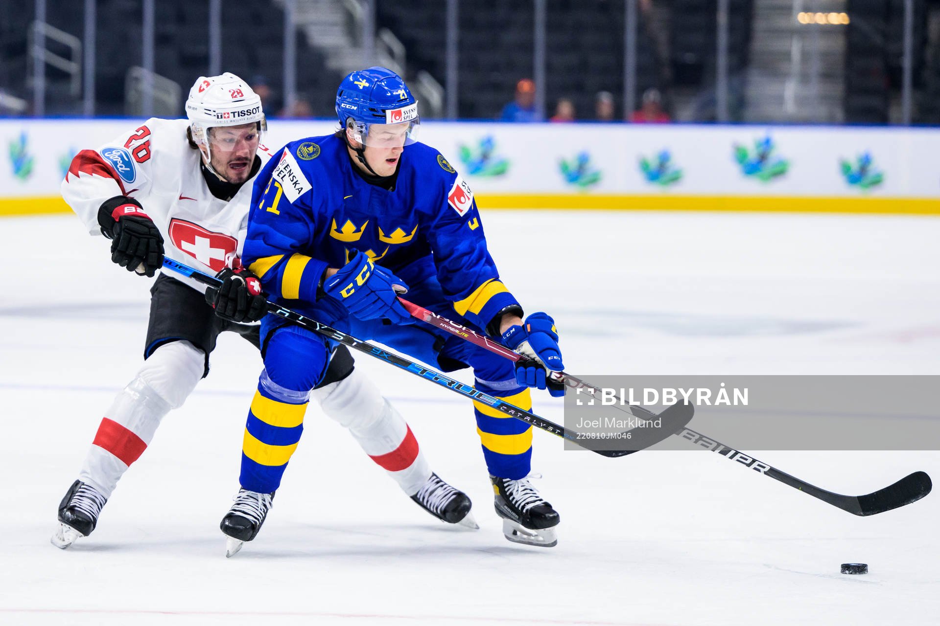 Maximilian Streule of Switzerland and Oskar Olausson of
