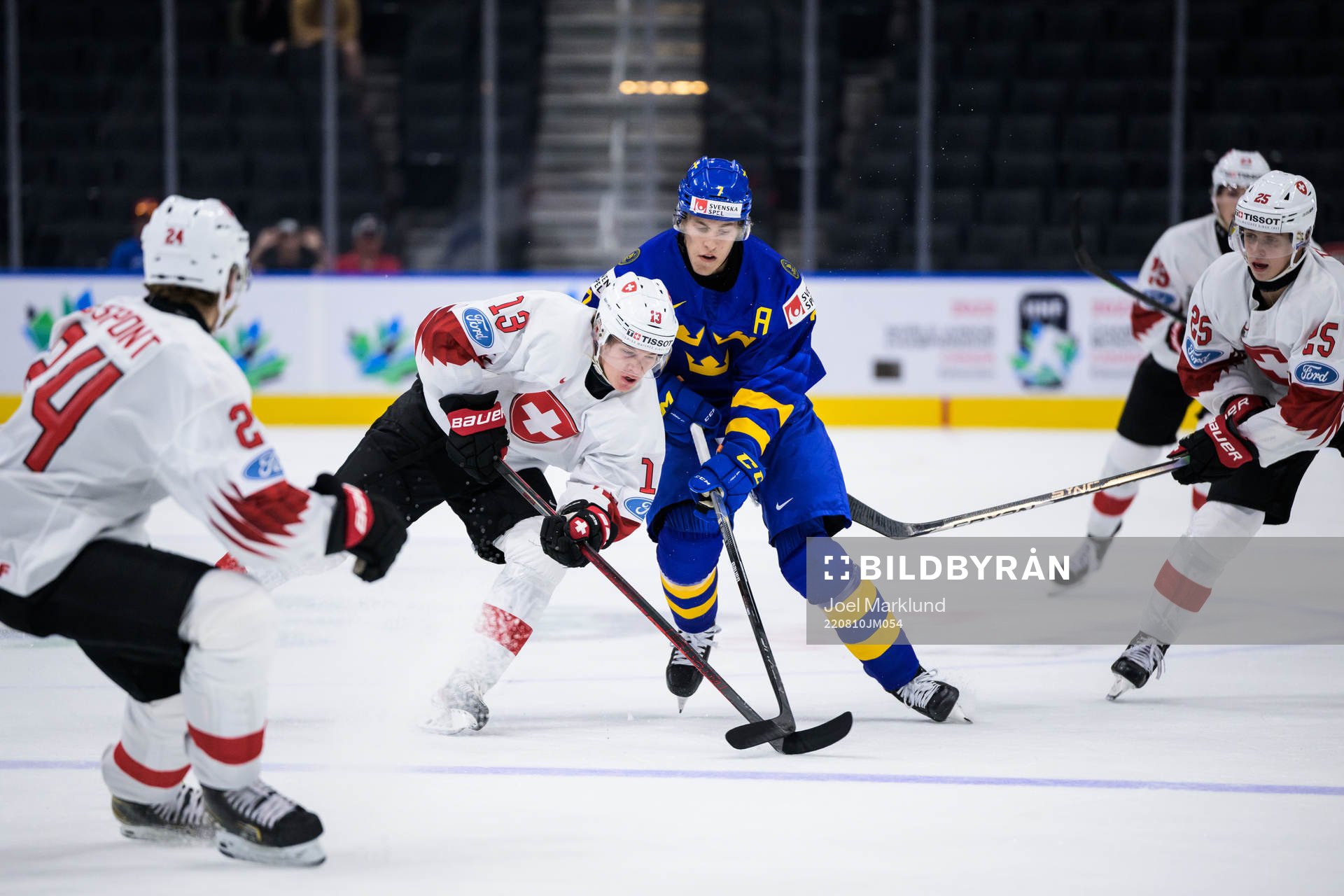 Mats Alge of Switzerland and Simon Edvinsson of Sweden