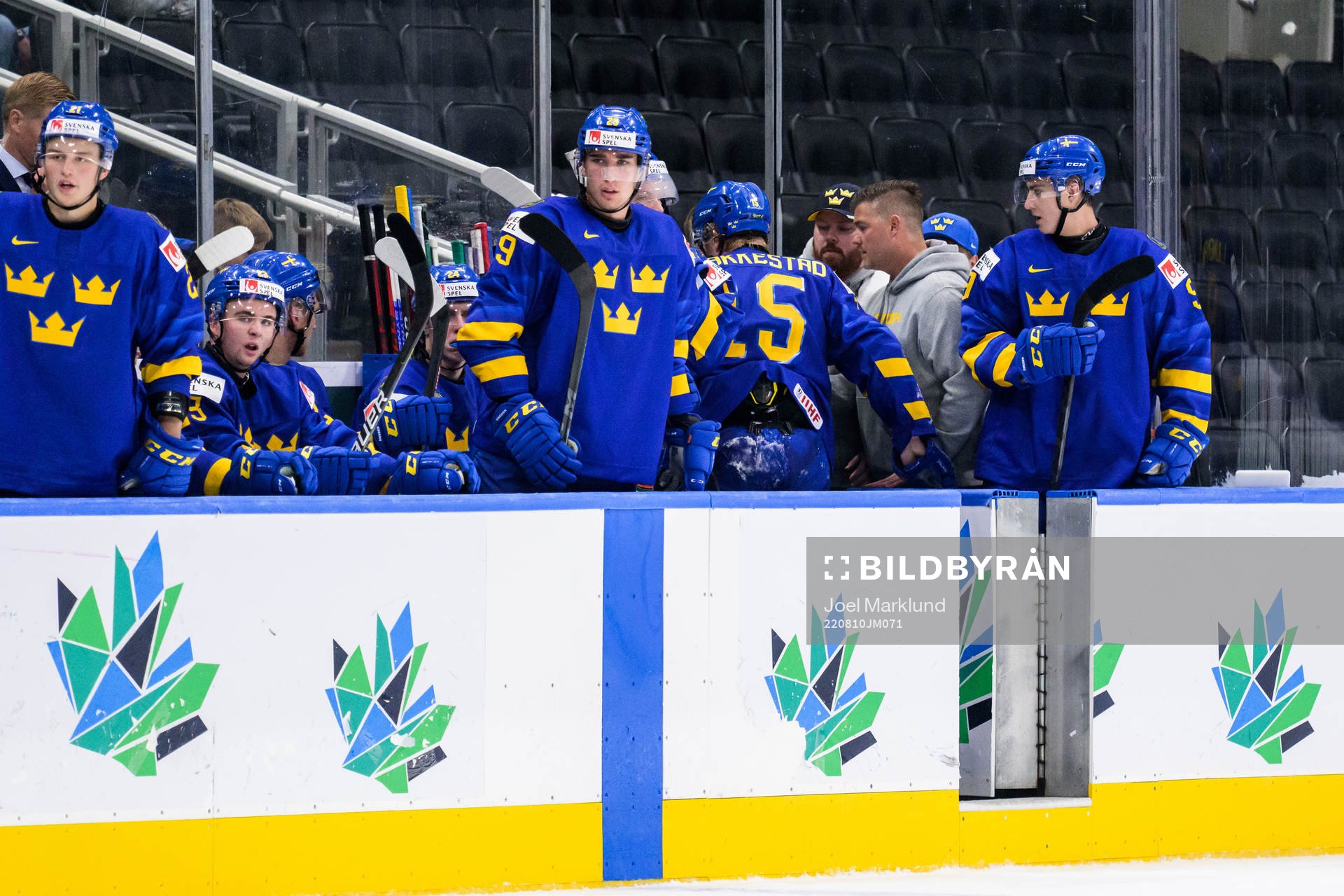 Åke Stakkestad of Sweden leave the bench injured