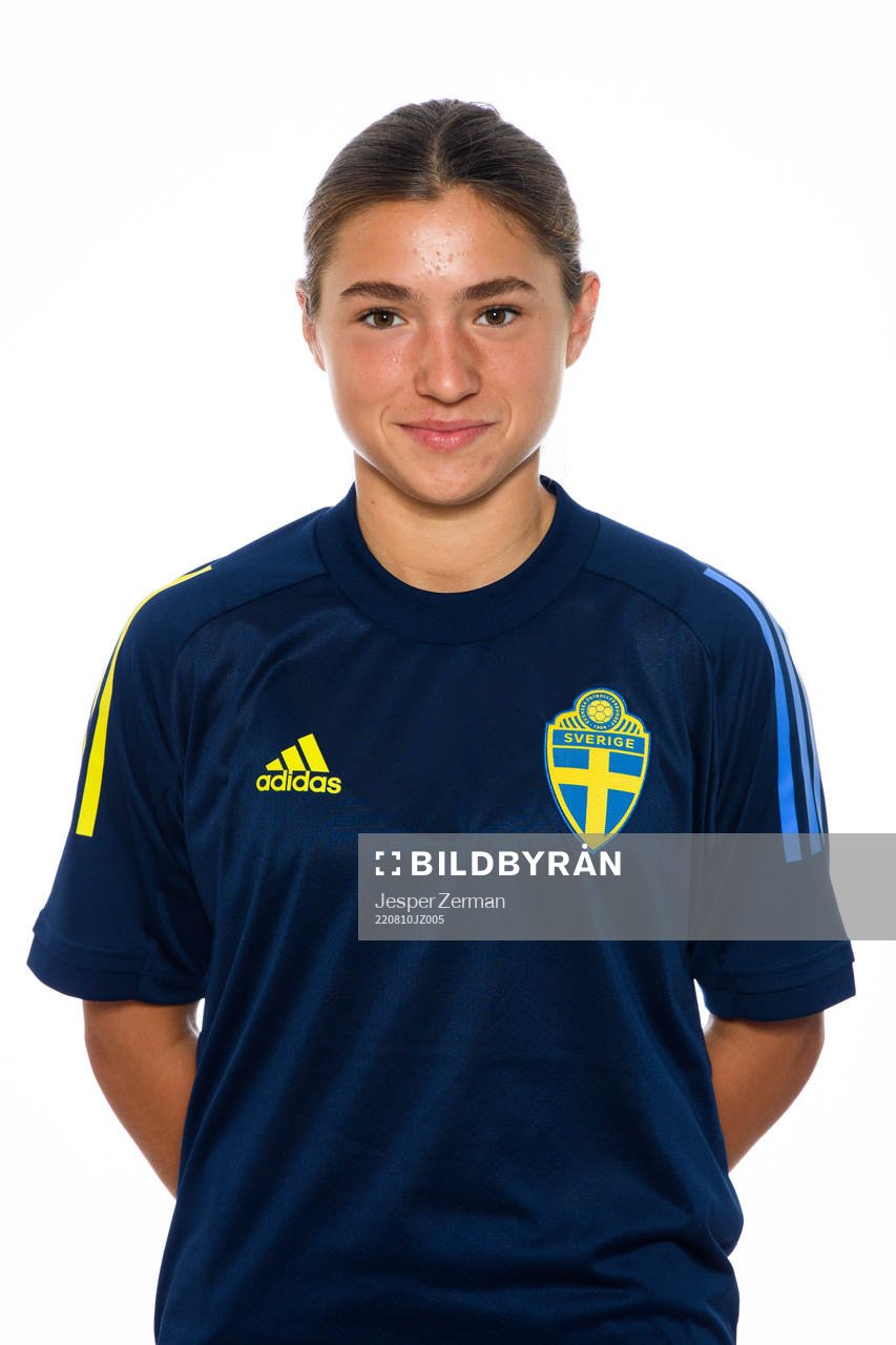Thea Staffansson