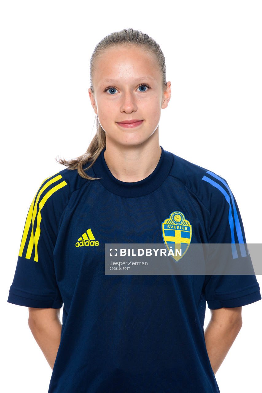 Ella Lundin