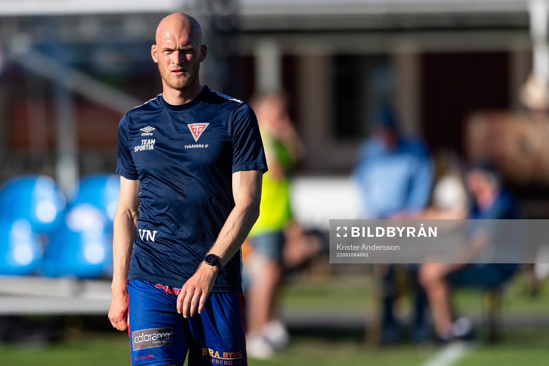 Tvååkers Viktor Nilsson före fotbollsmatchen i Ettan